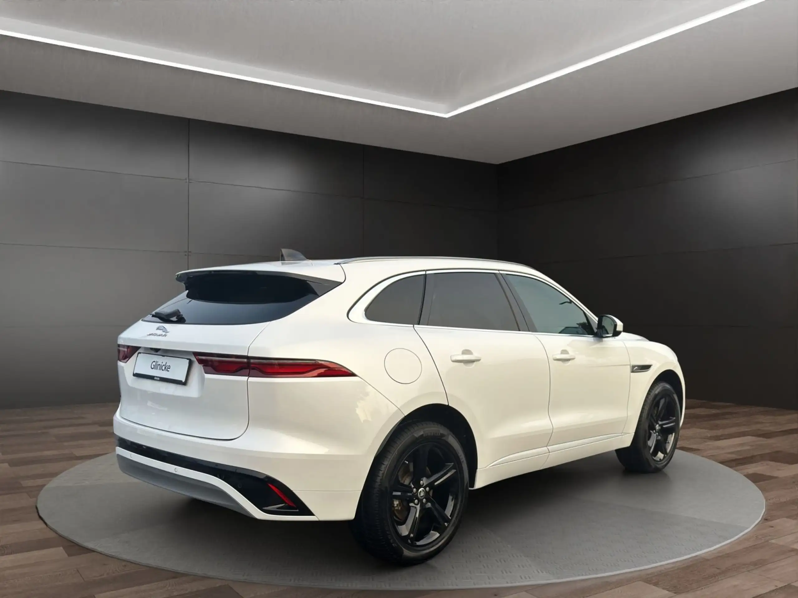 Jaguar - F-Pace