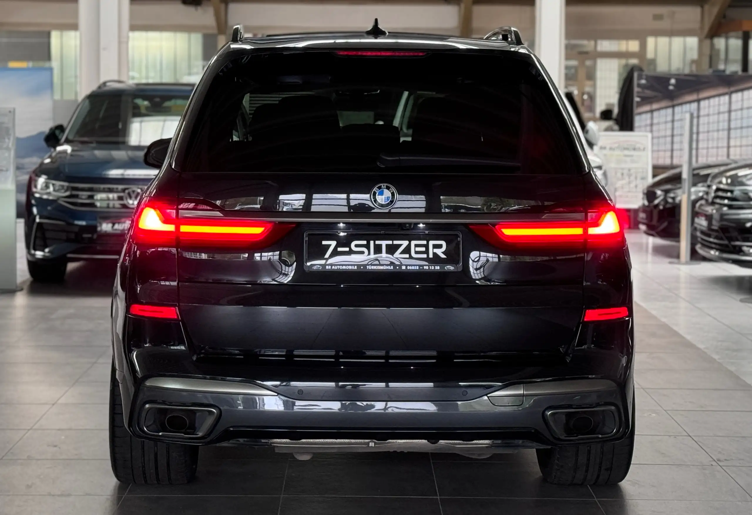 BMW - X7 M