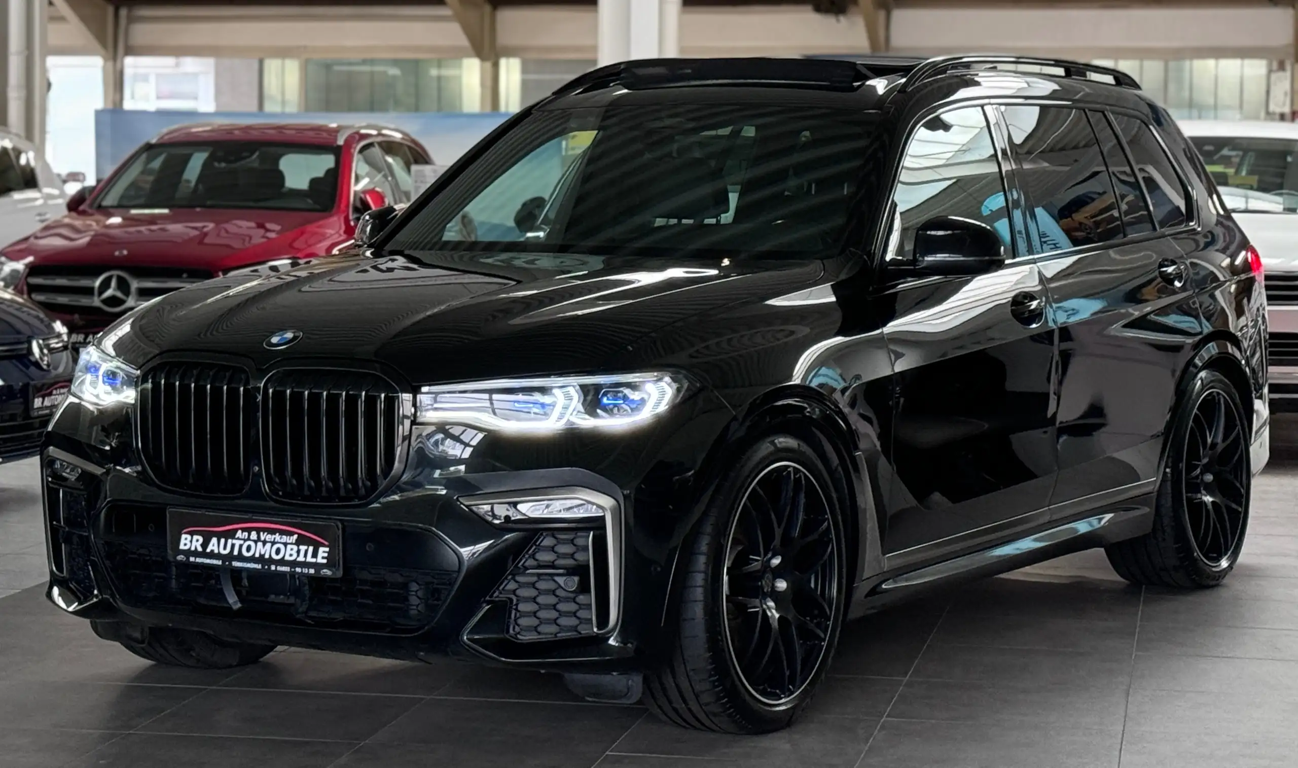 BMW - X7 M