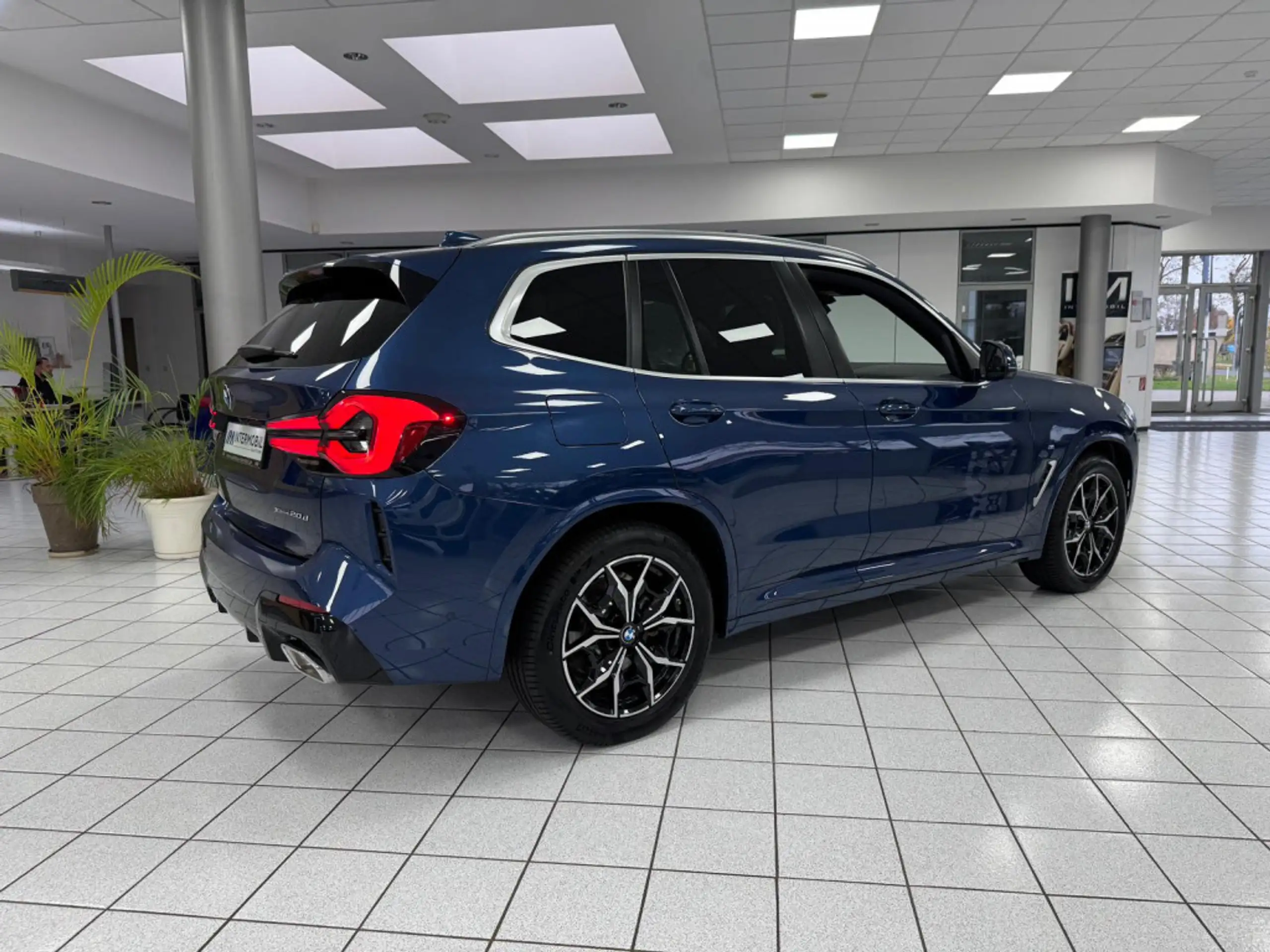 BMW - X3