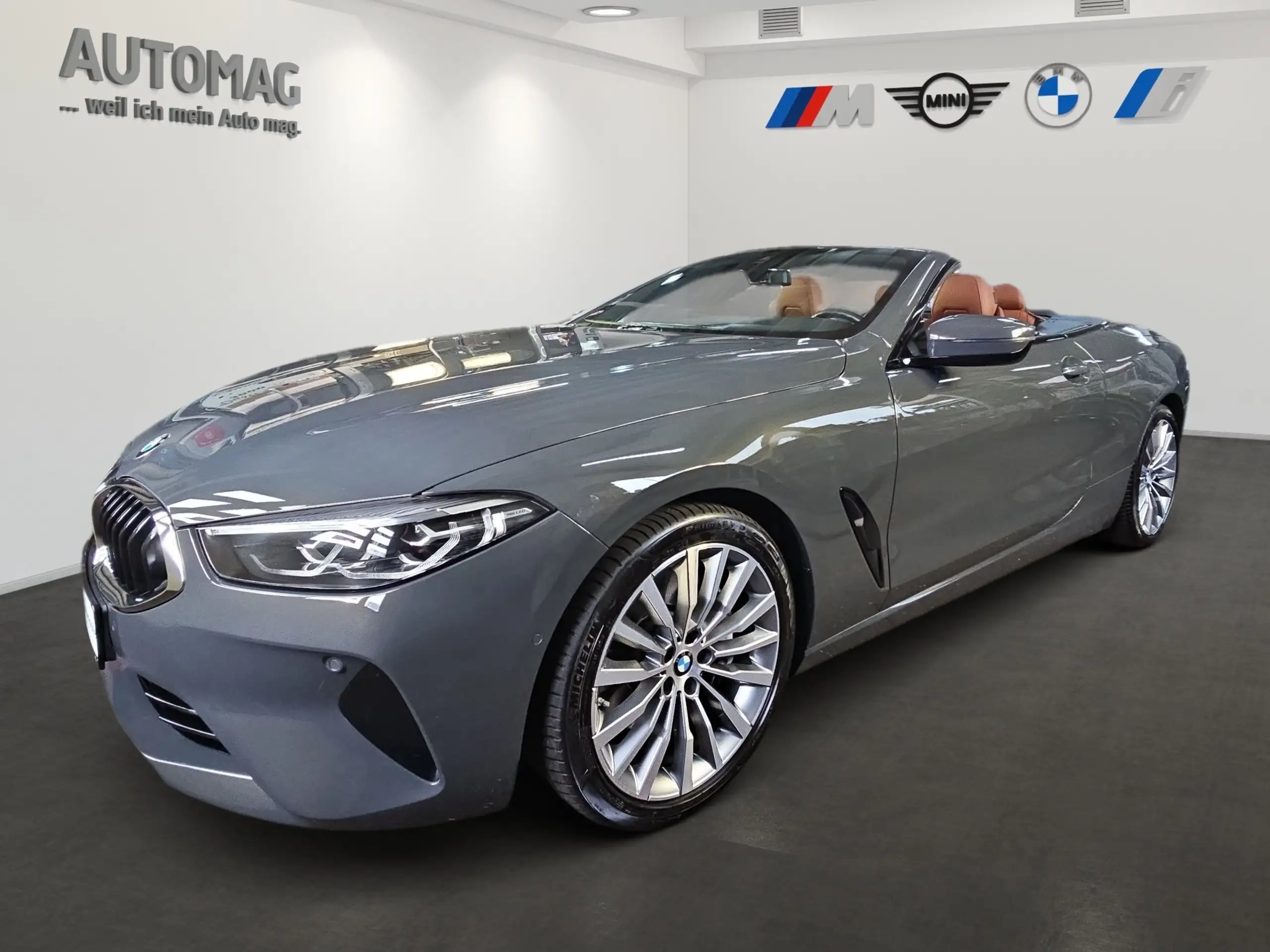 BMW - 840