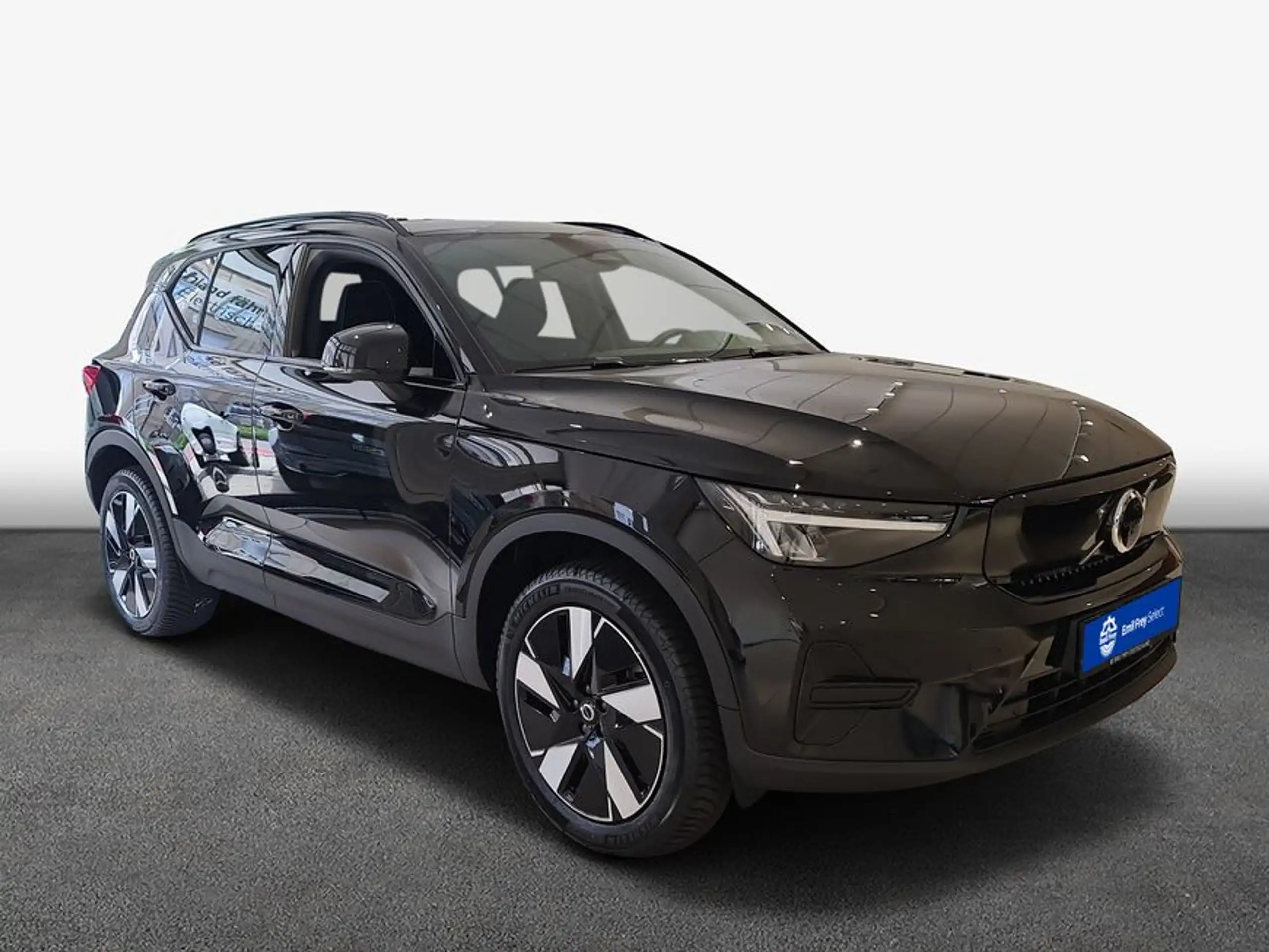 Volvo - XC40