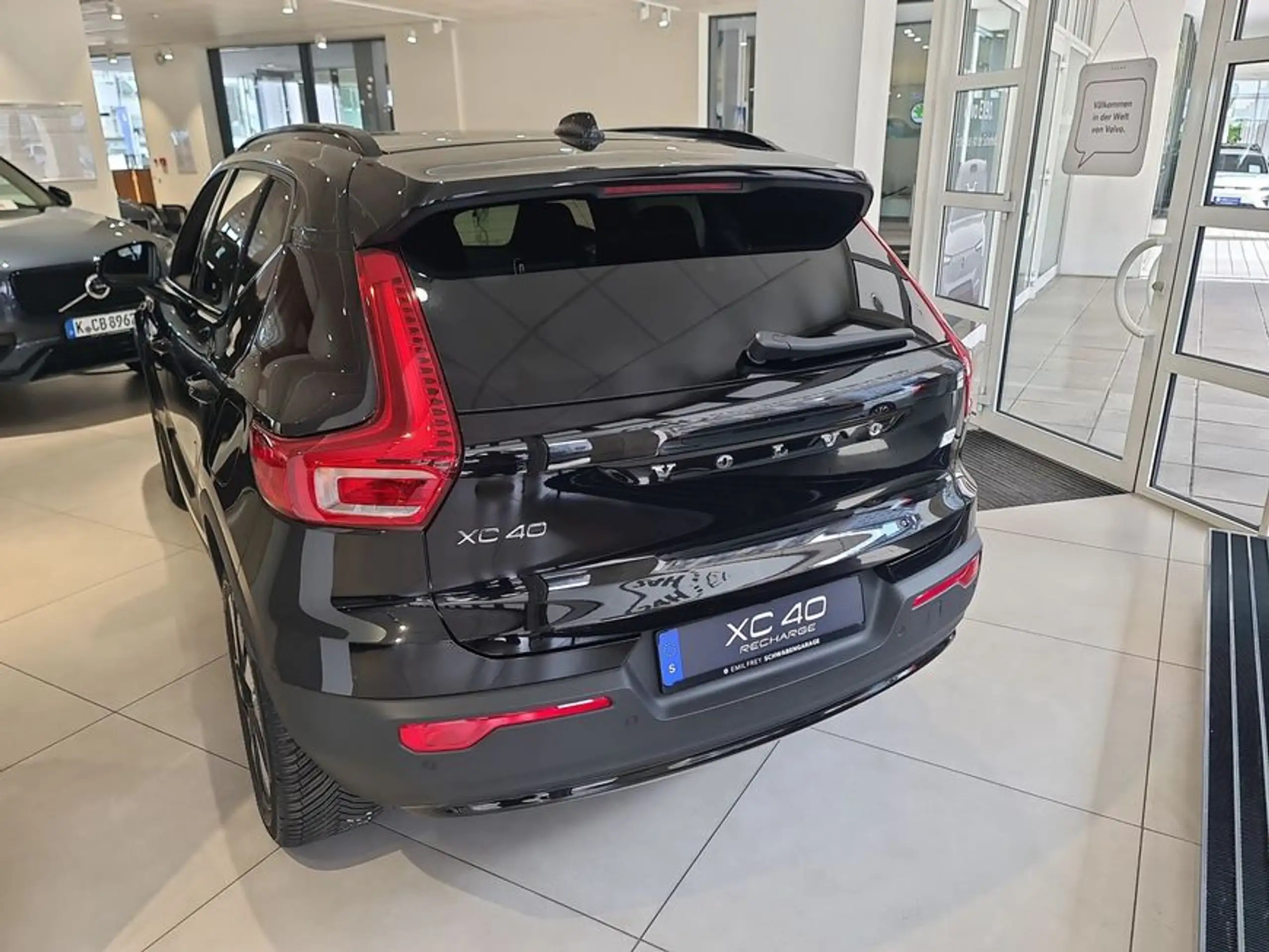 Volvo - XC40