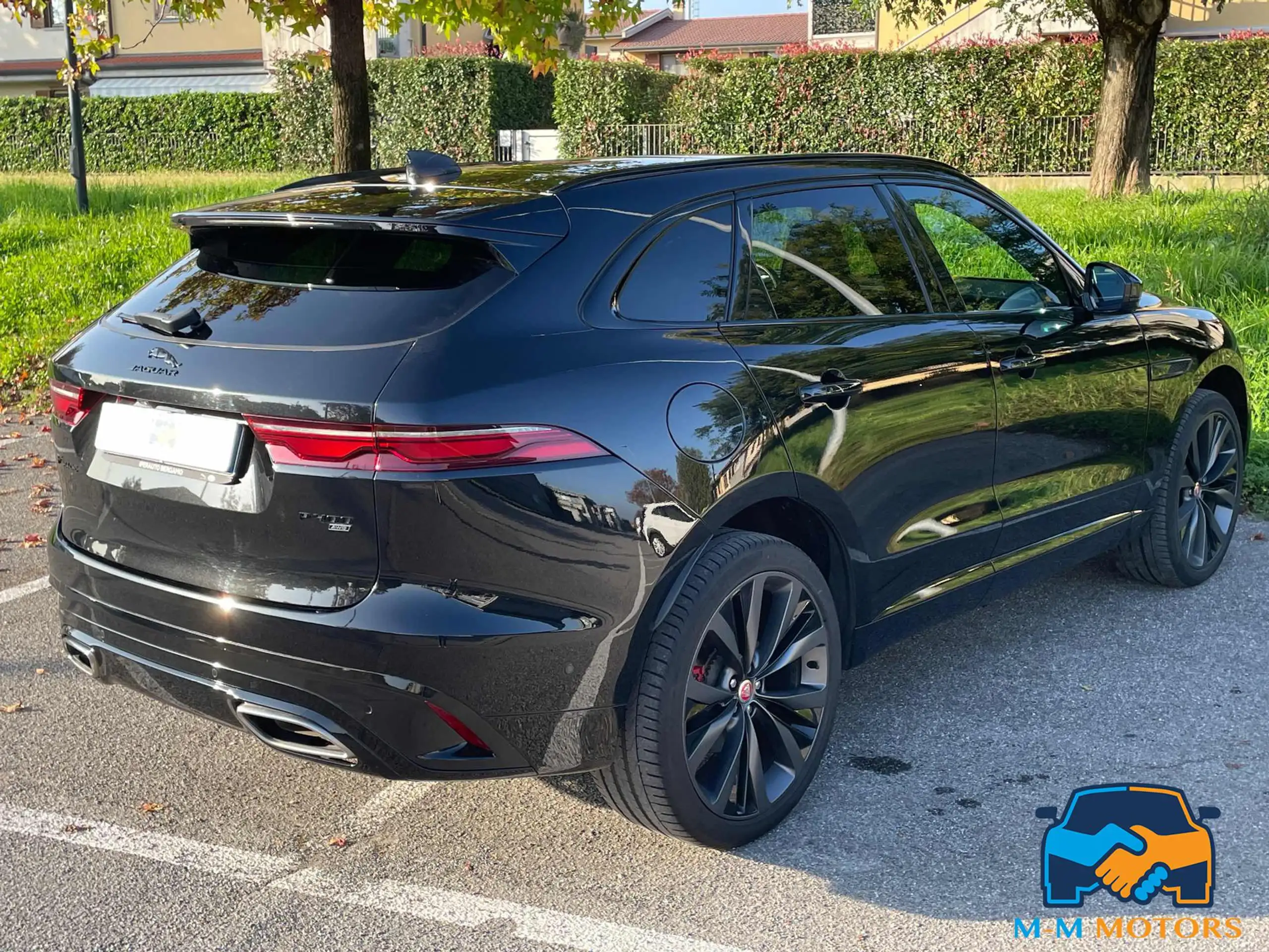 Jaguar - F-Pace