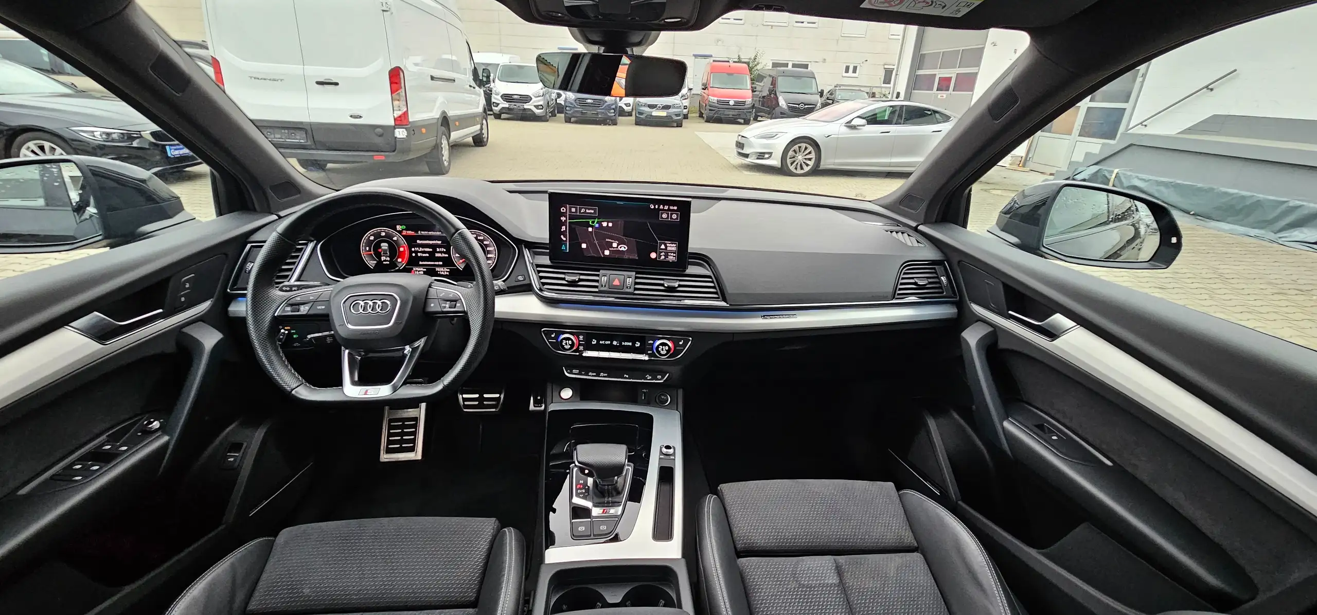 Audi - SQ5