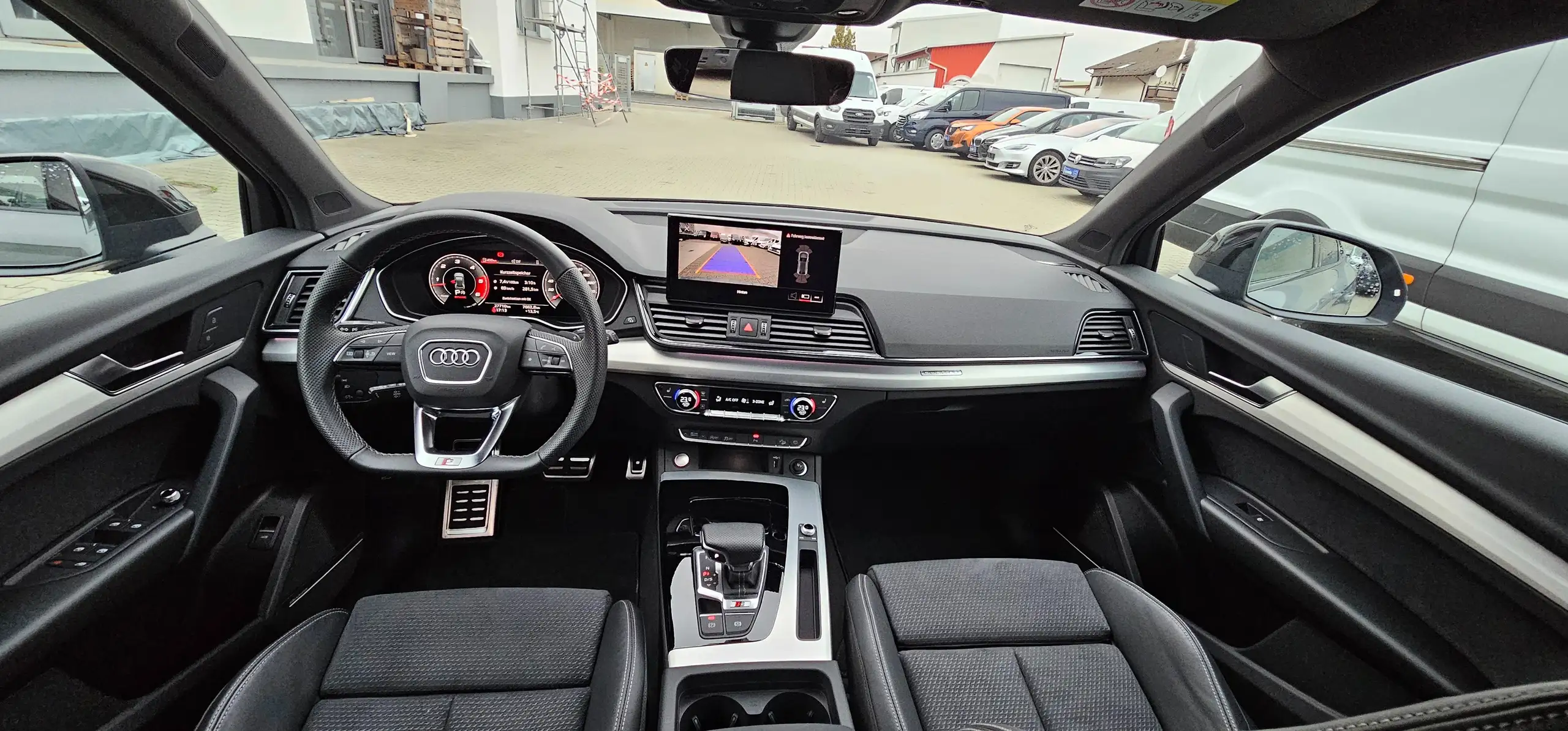 Audi - SQ5