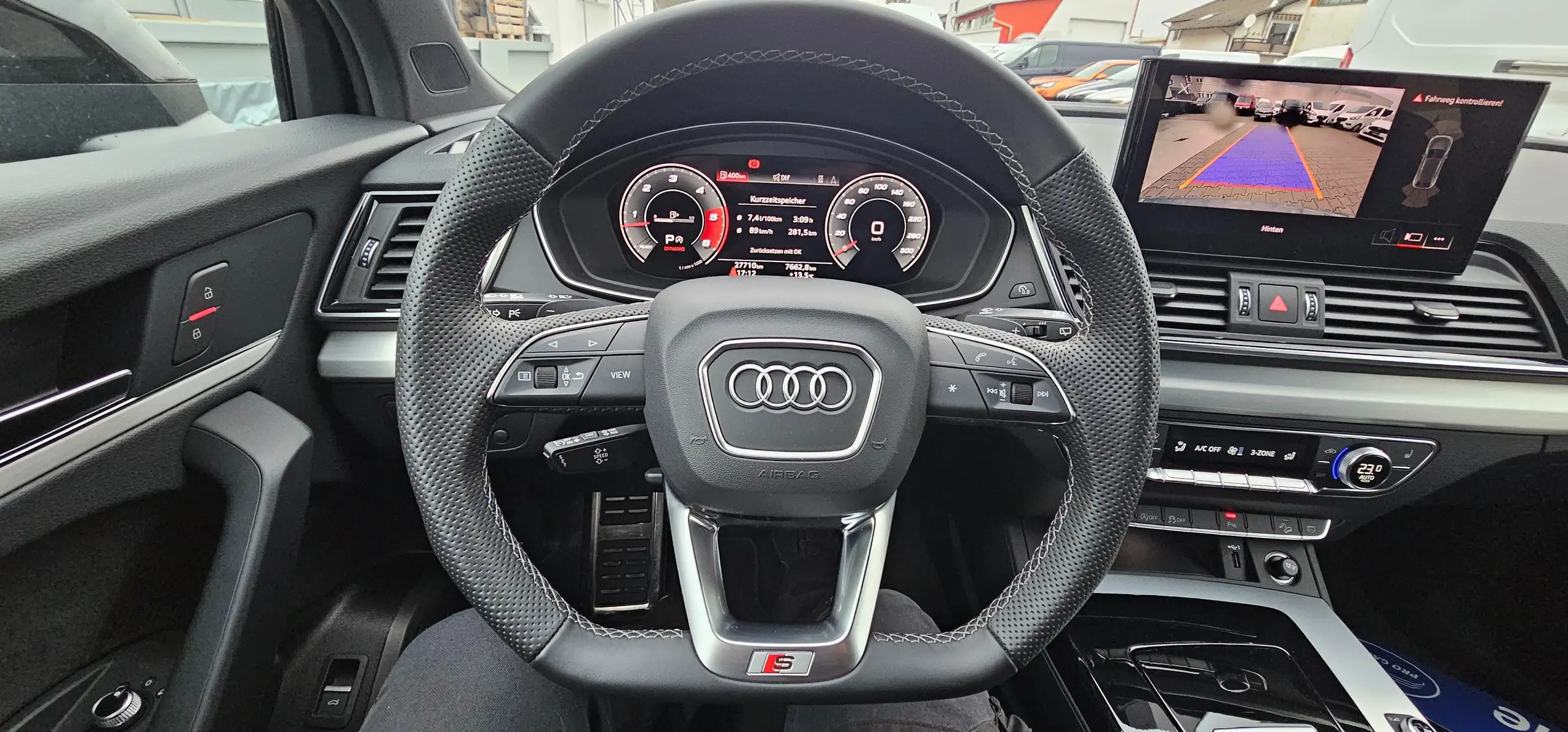 Audi - SQ5