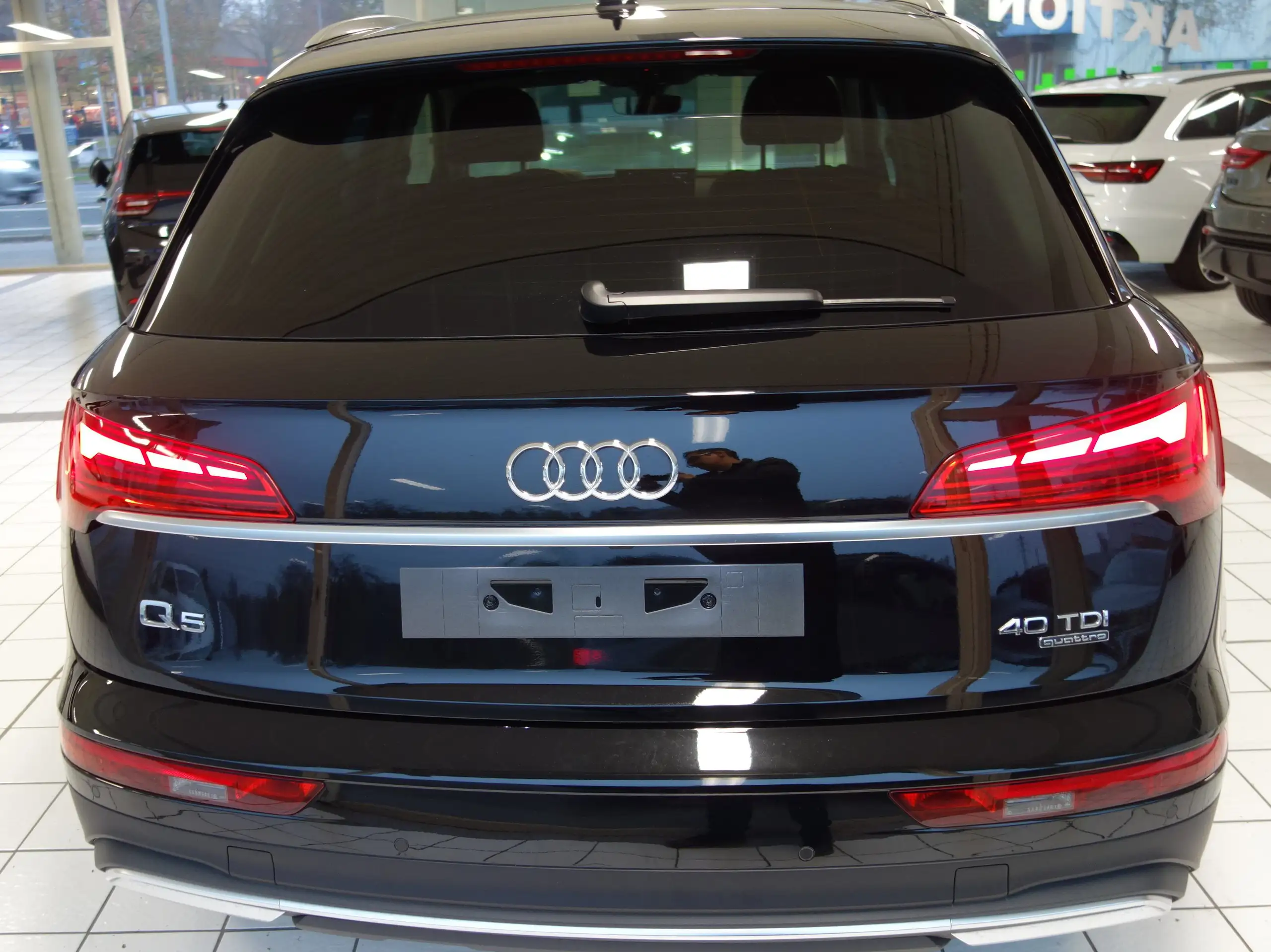 Audi - Q5