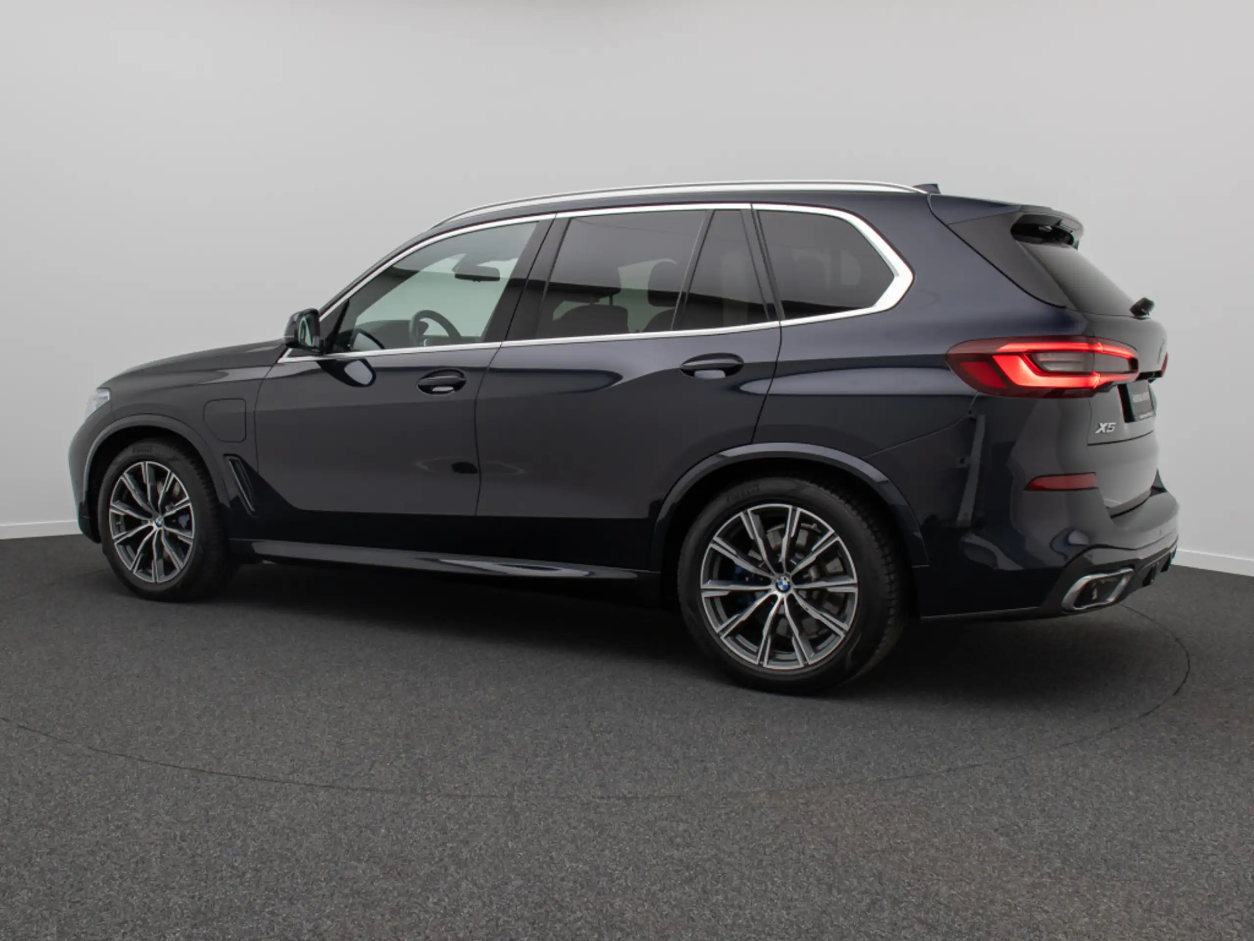 BMW - X5