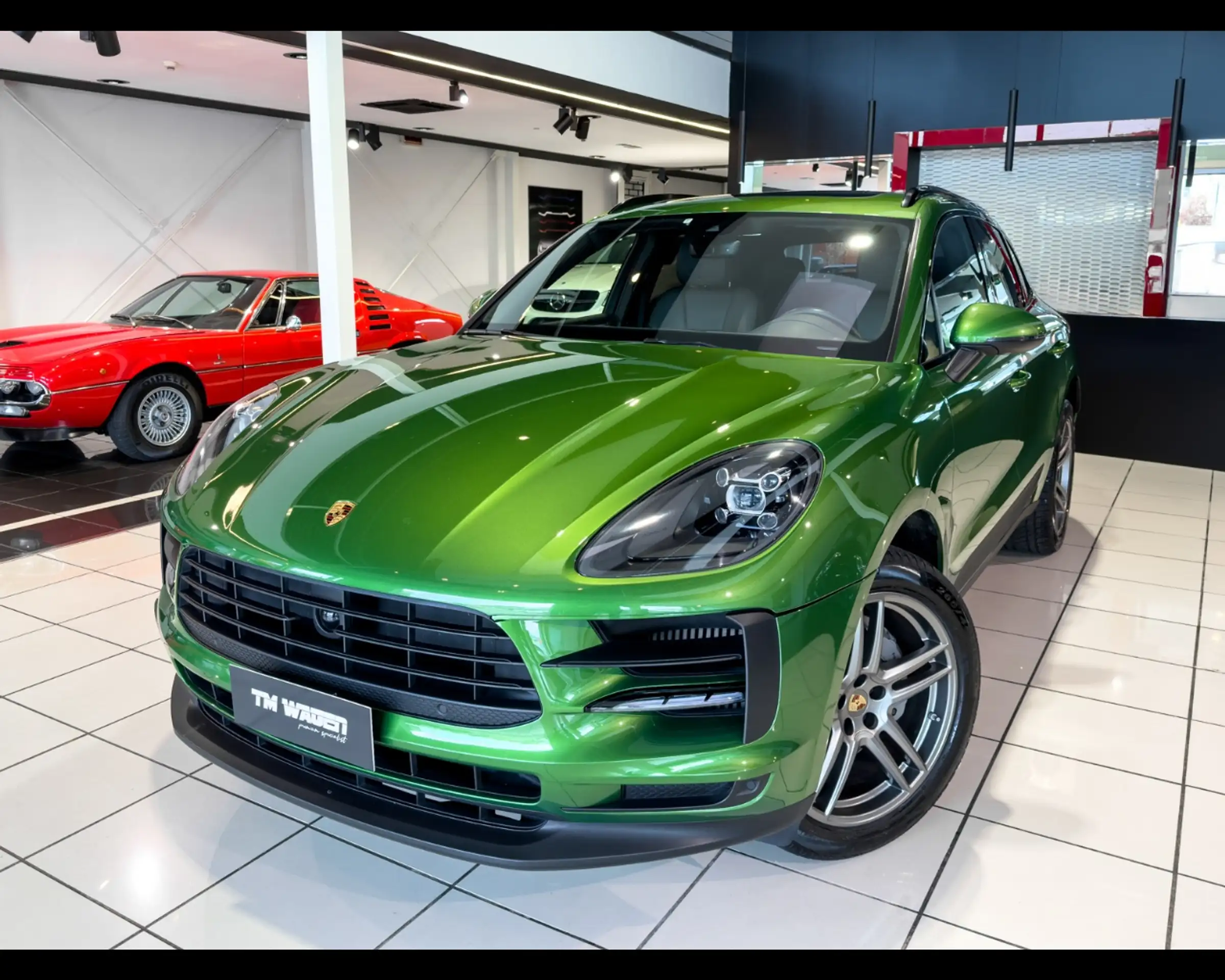 Porsche - Macan