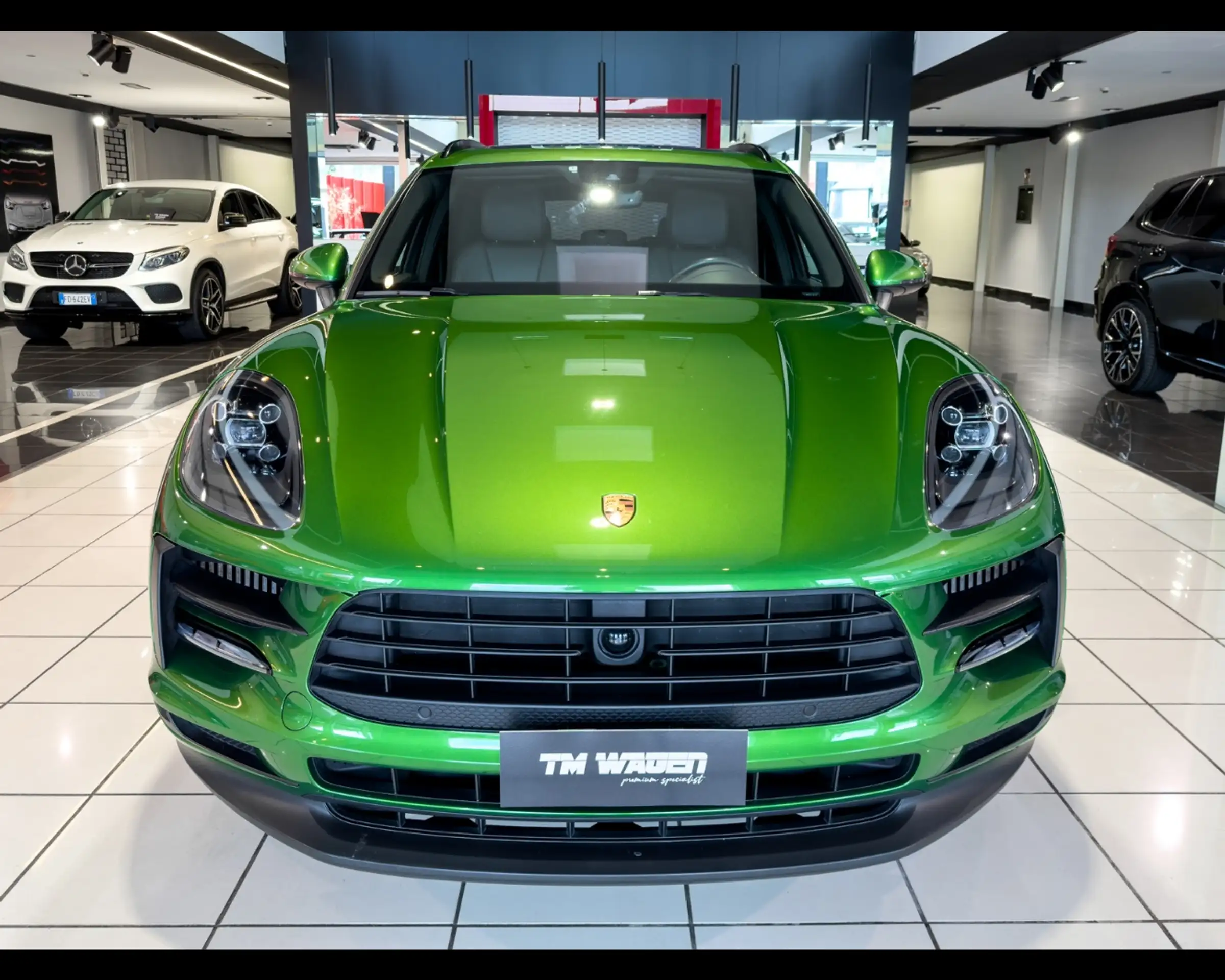 Porsche - Macan