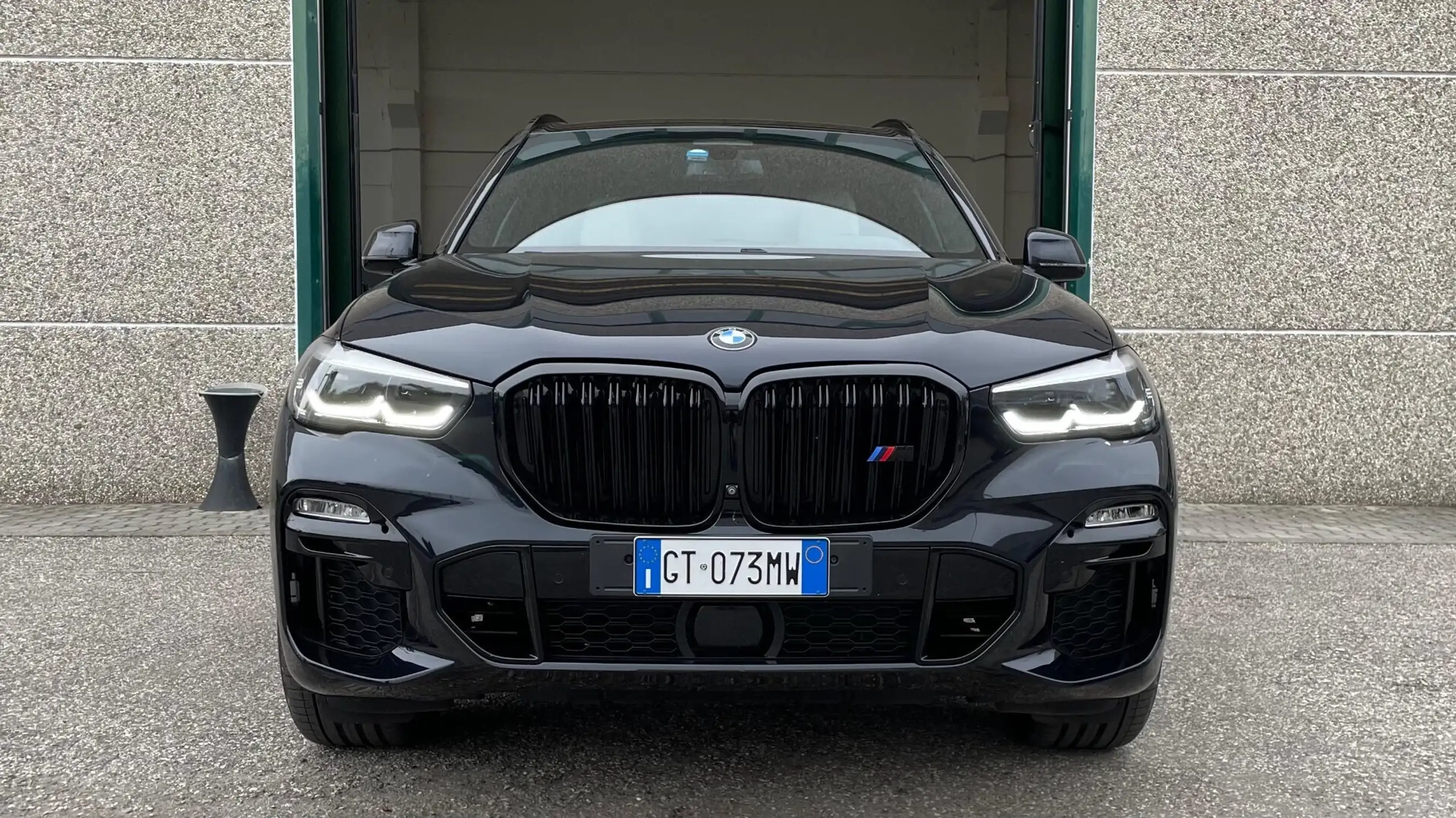 BMW - X5