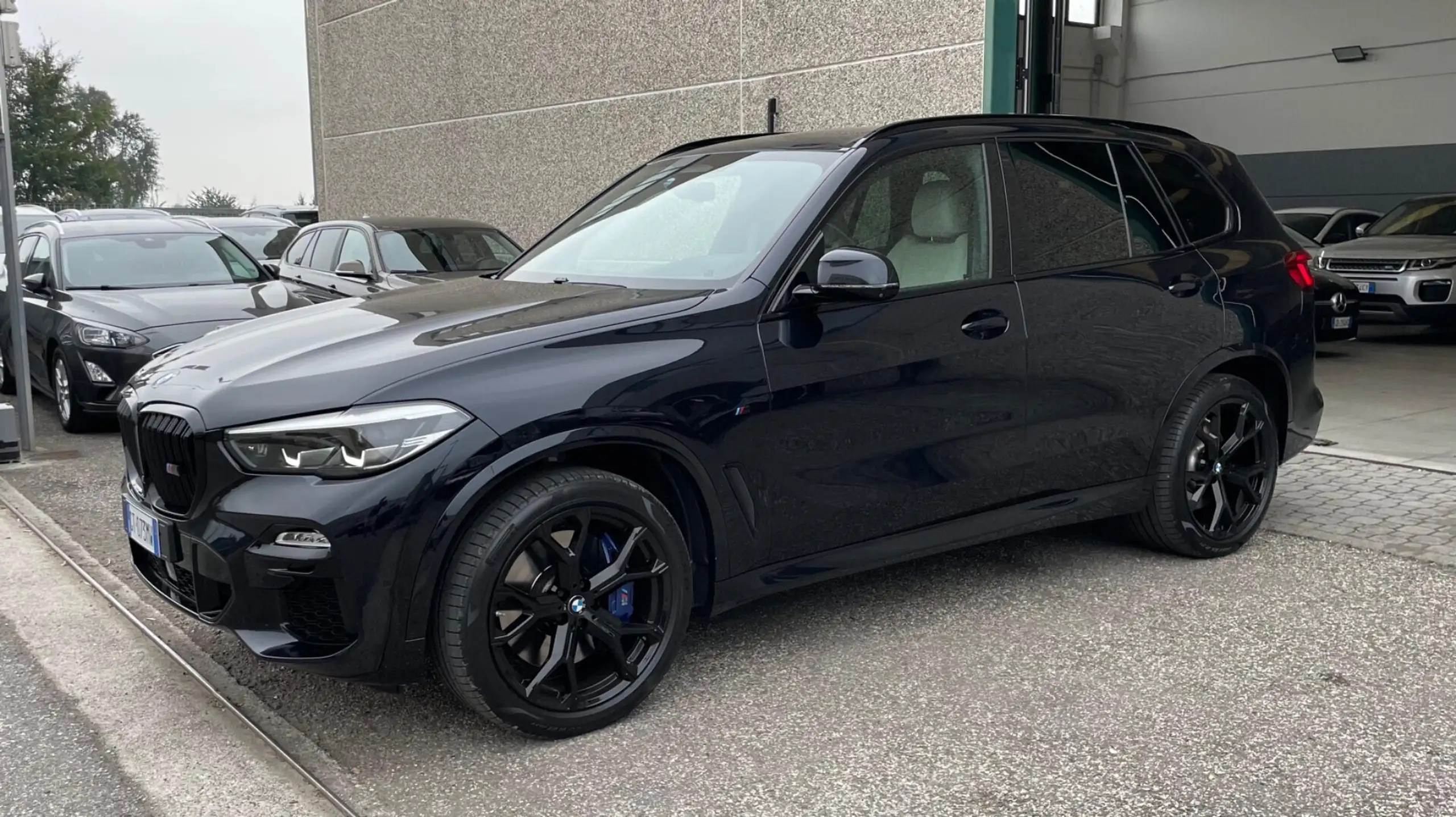 BMW - X5