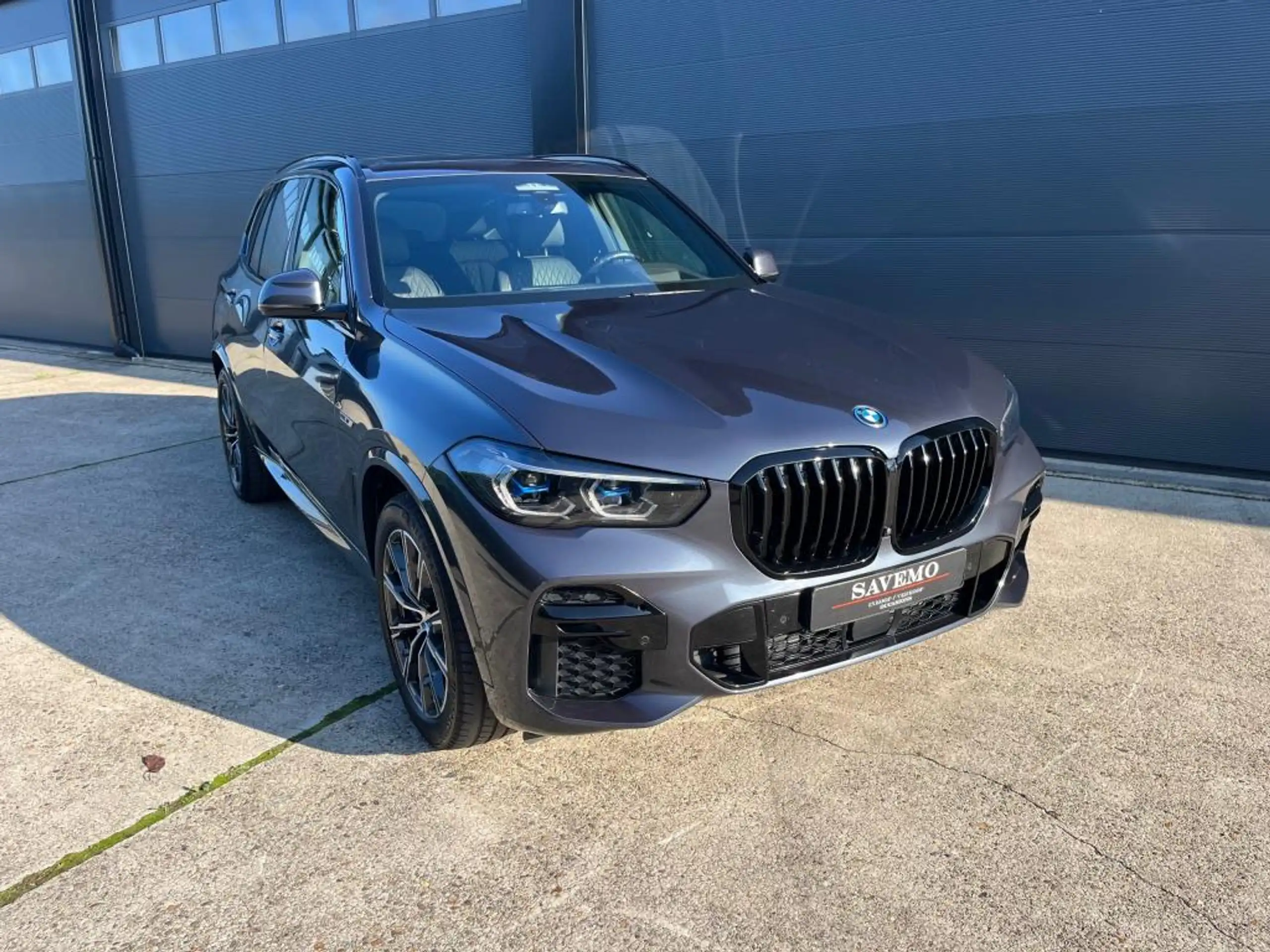 BMW - X5