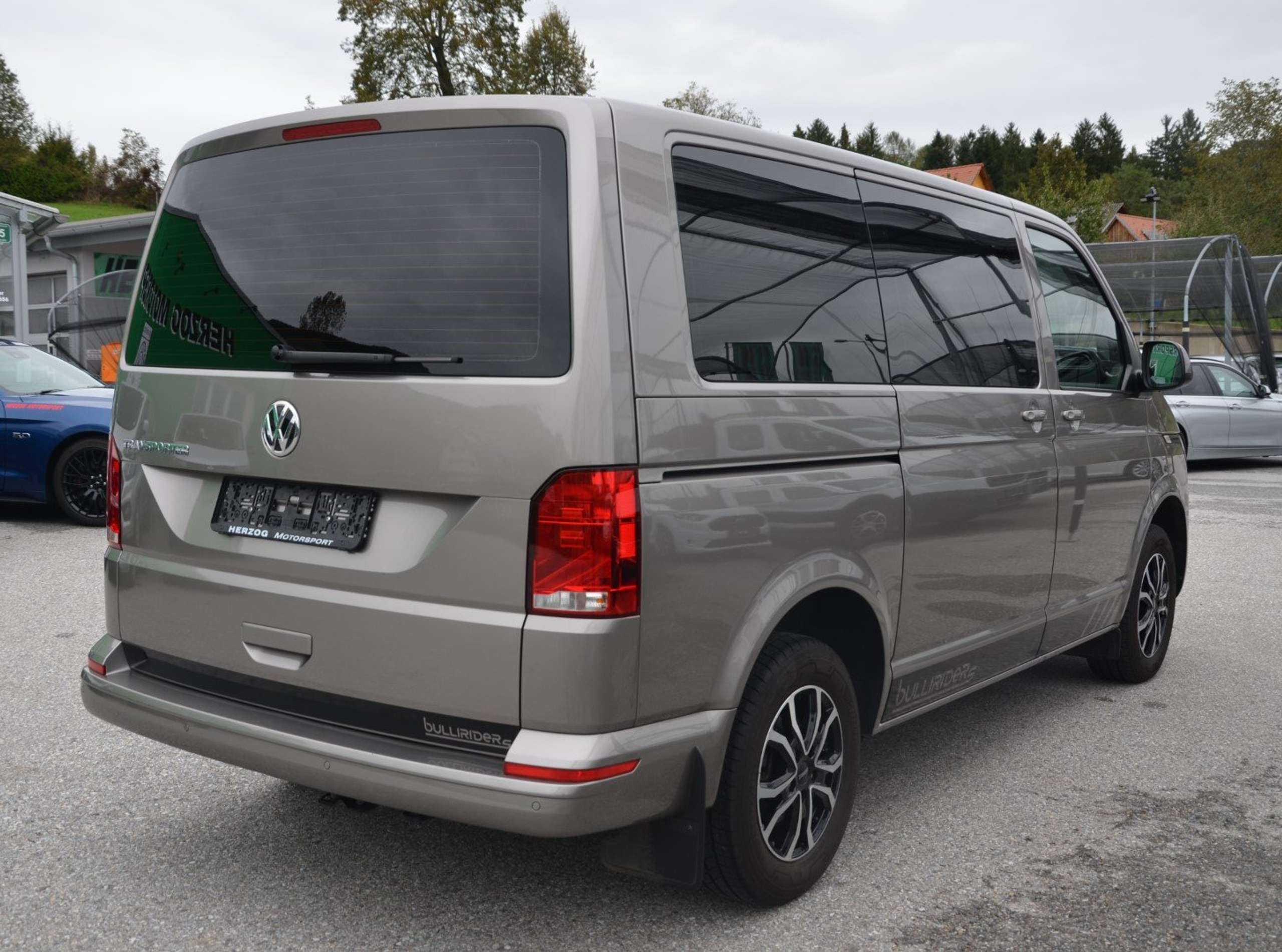 Volkswagen - T6 Kombi