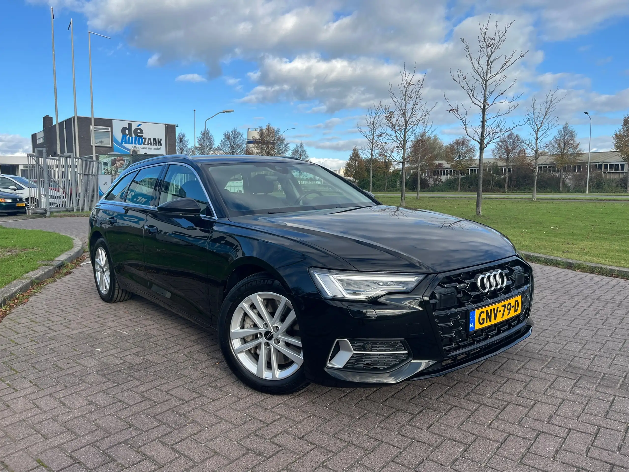 Audi - A6