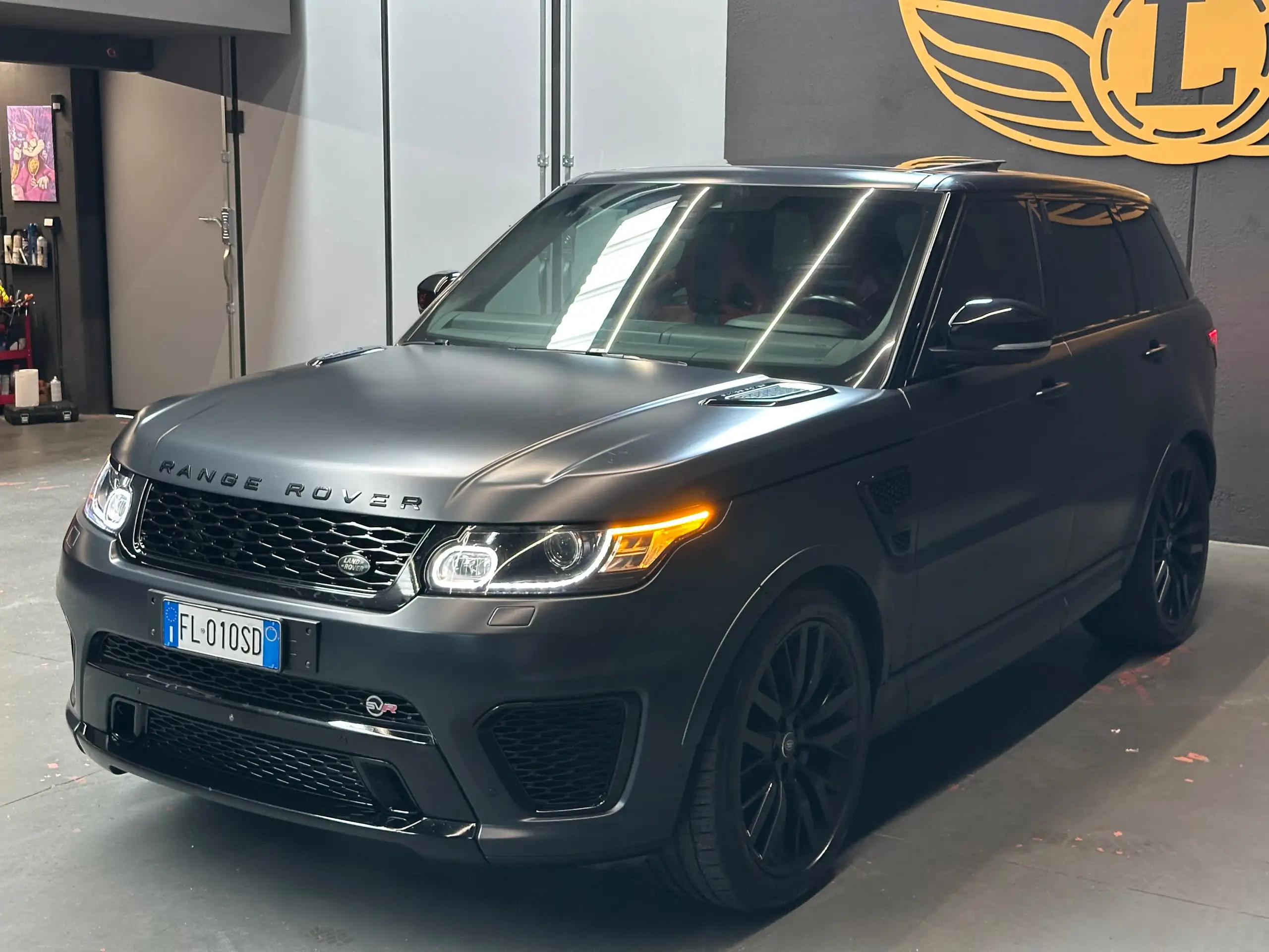 Land Rover - Range Rover Sport