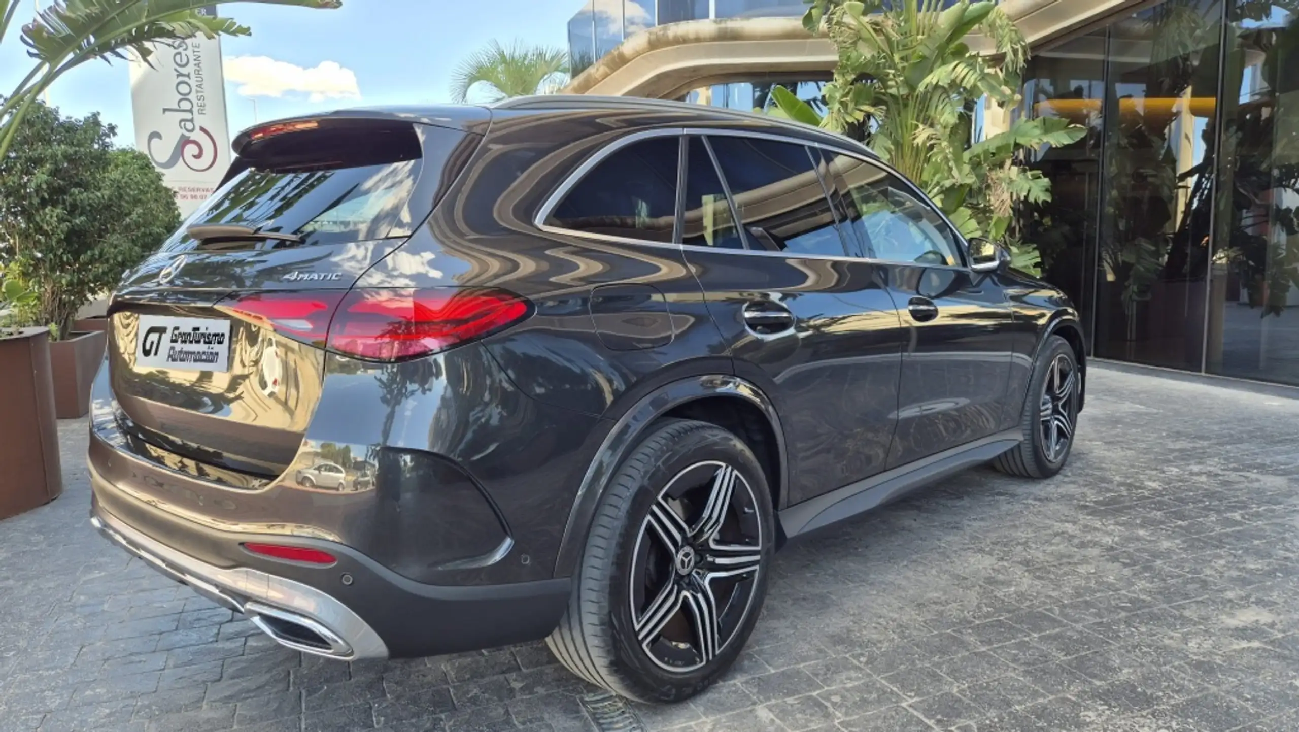 Mercedes-Benz - GLC 220