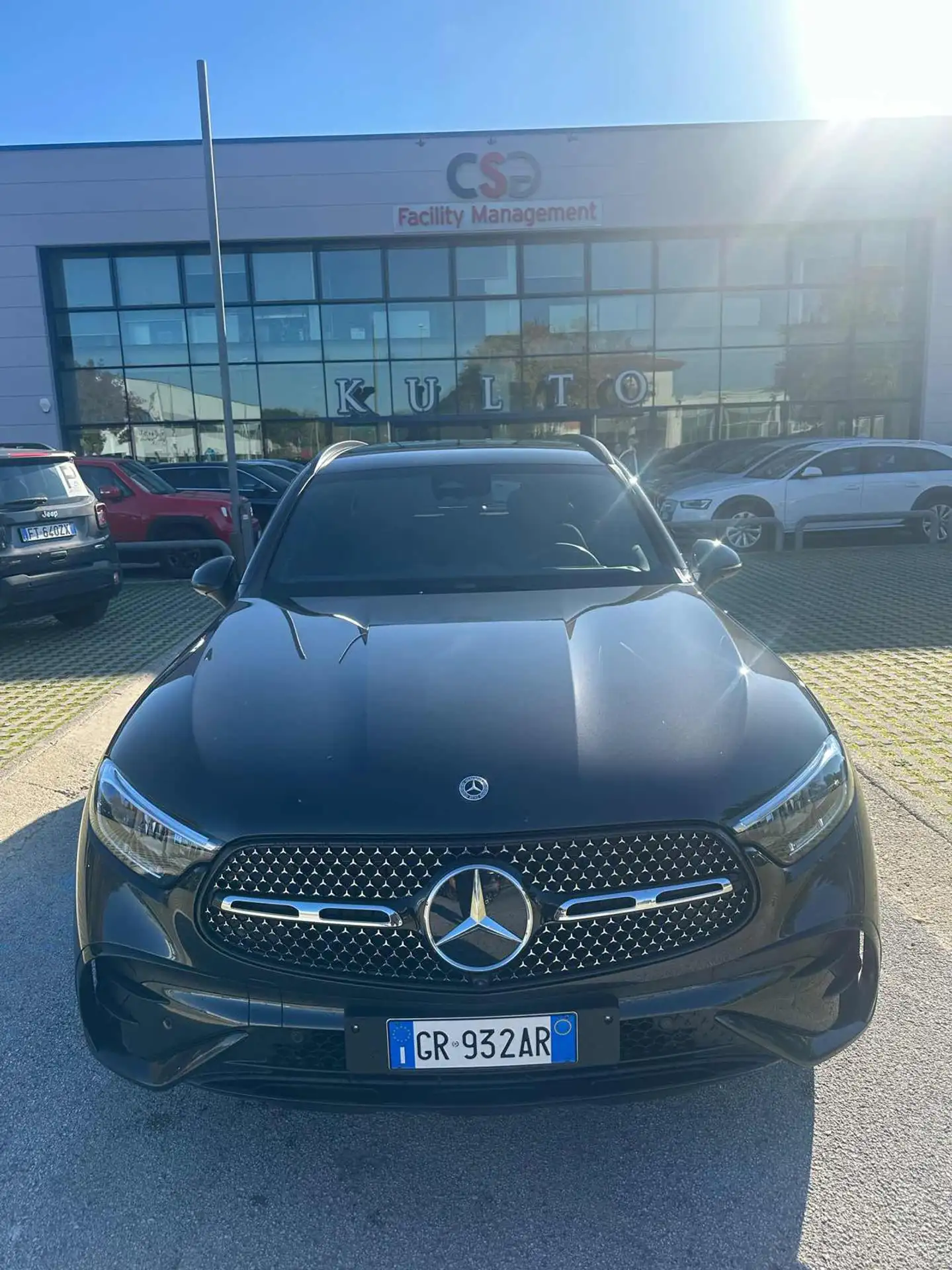 Mercedes-Benz - GLC 200