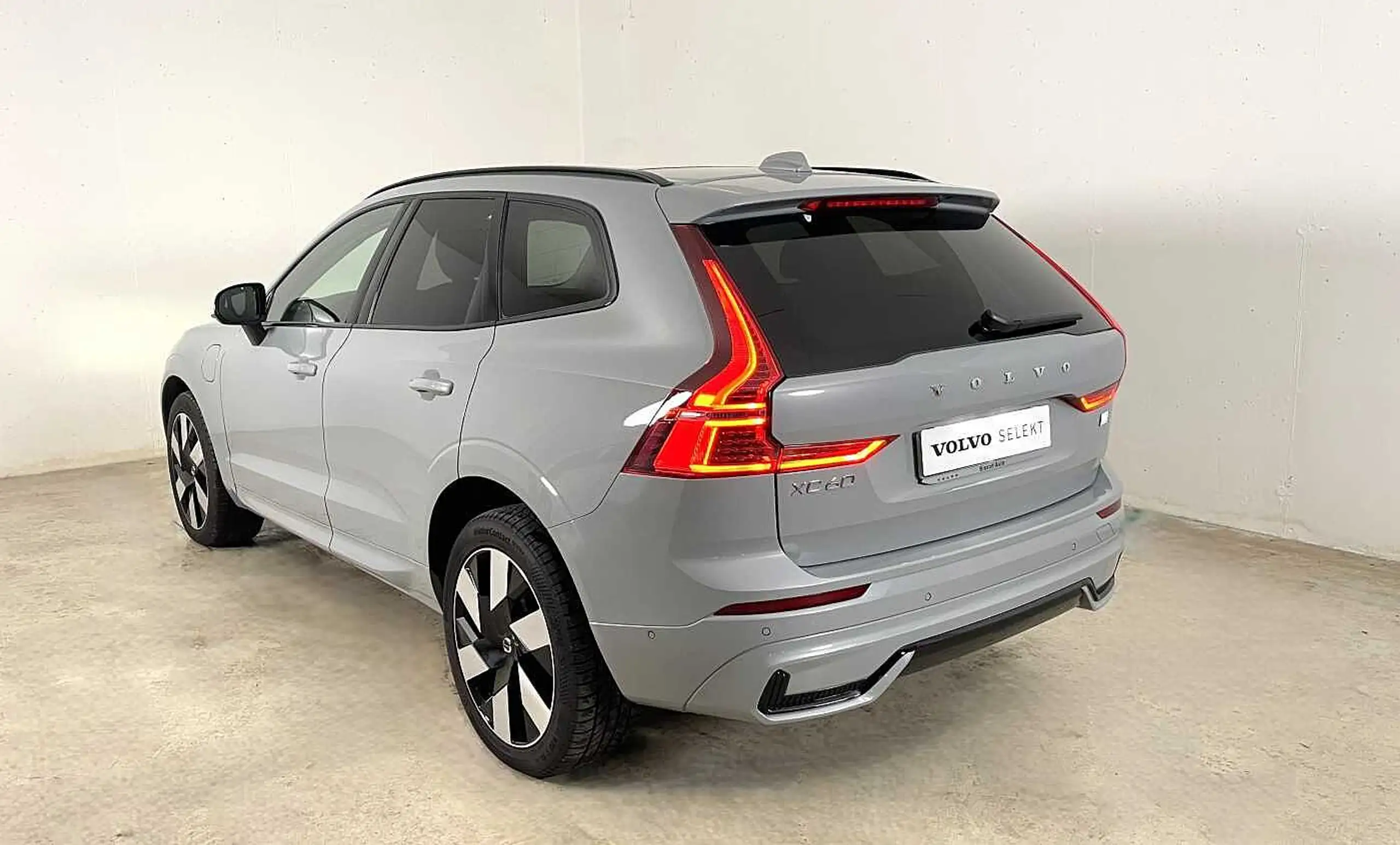 Volvo - XC60