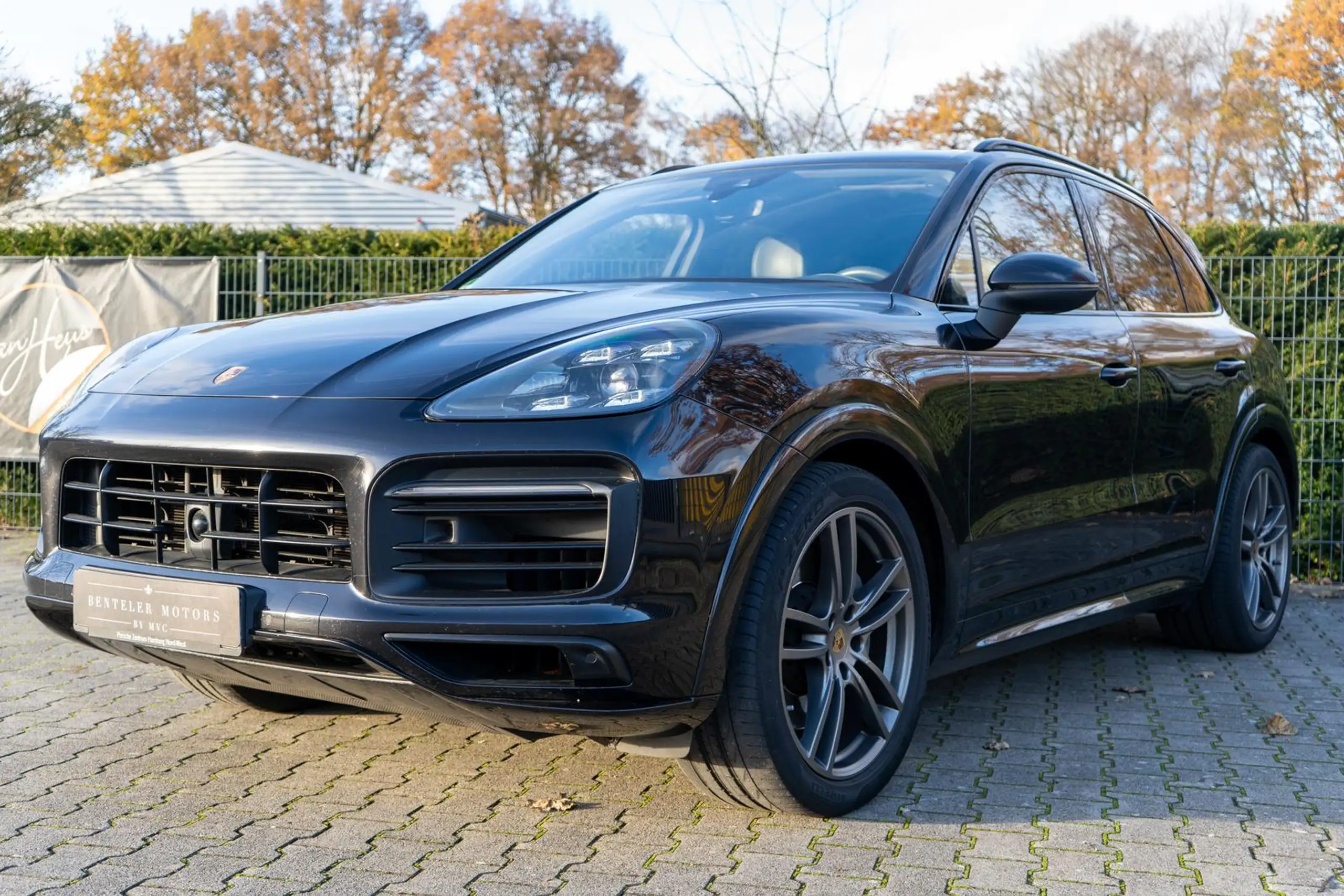 Porsche - Cayenne