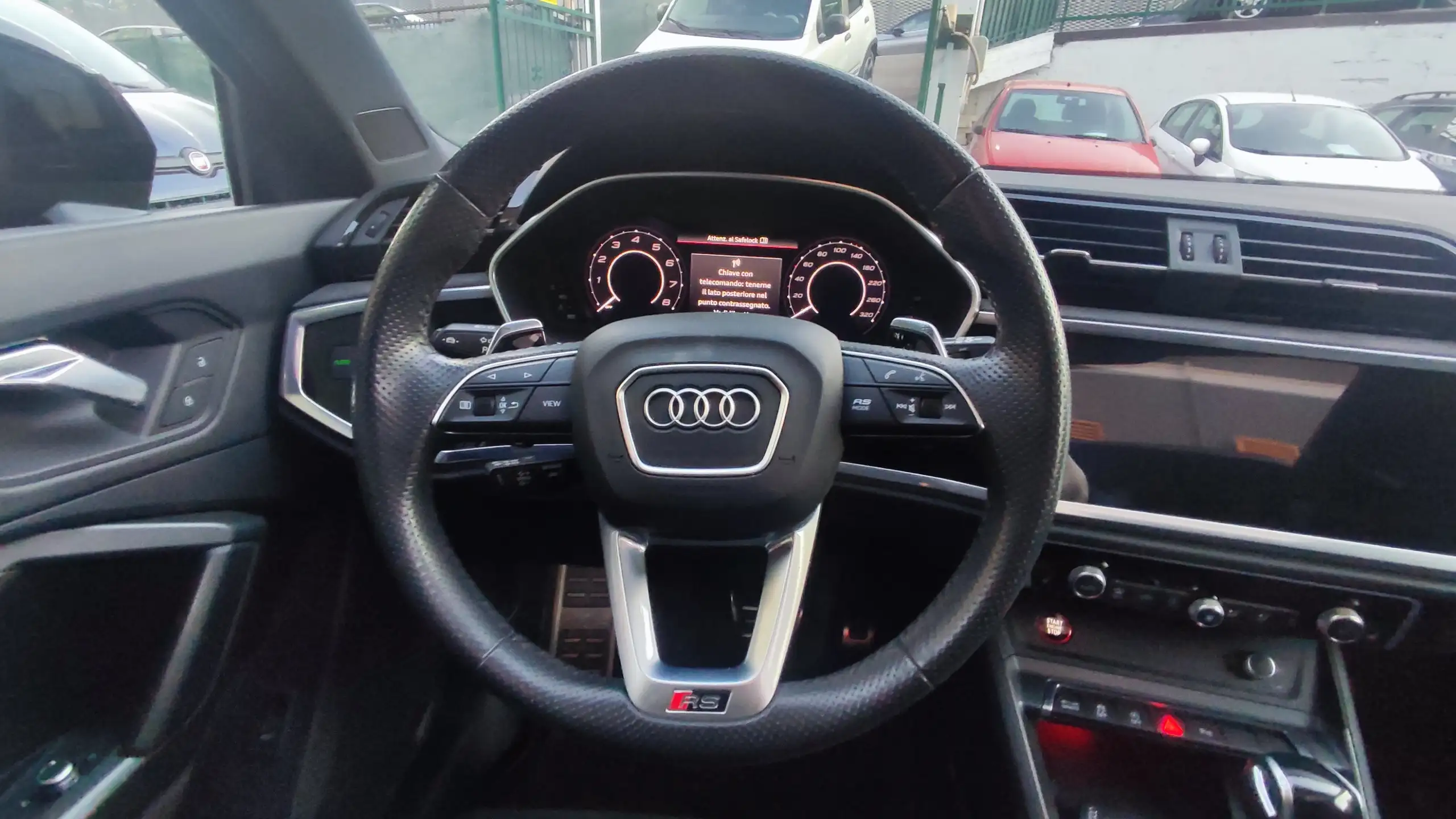 Audi - RS Q3