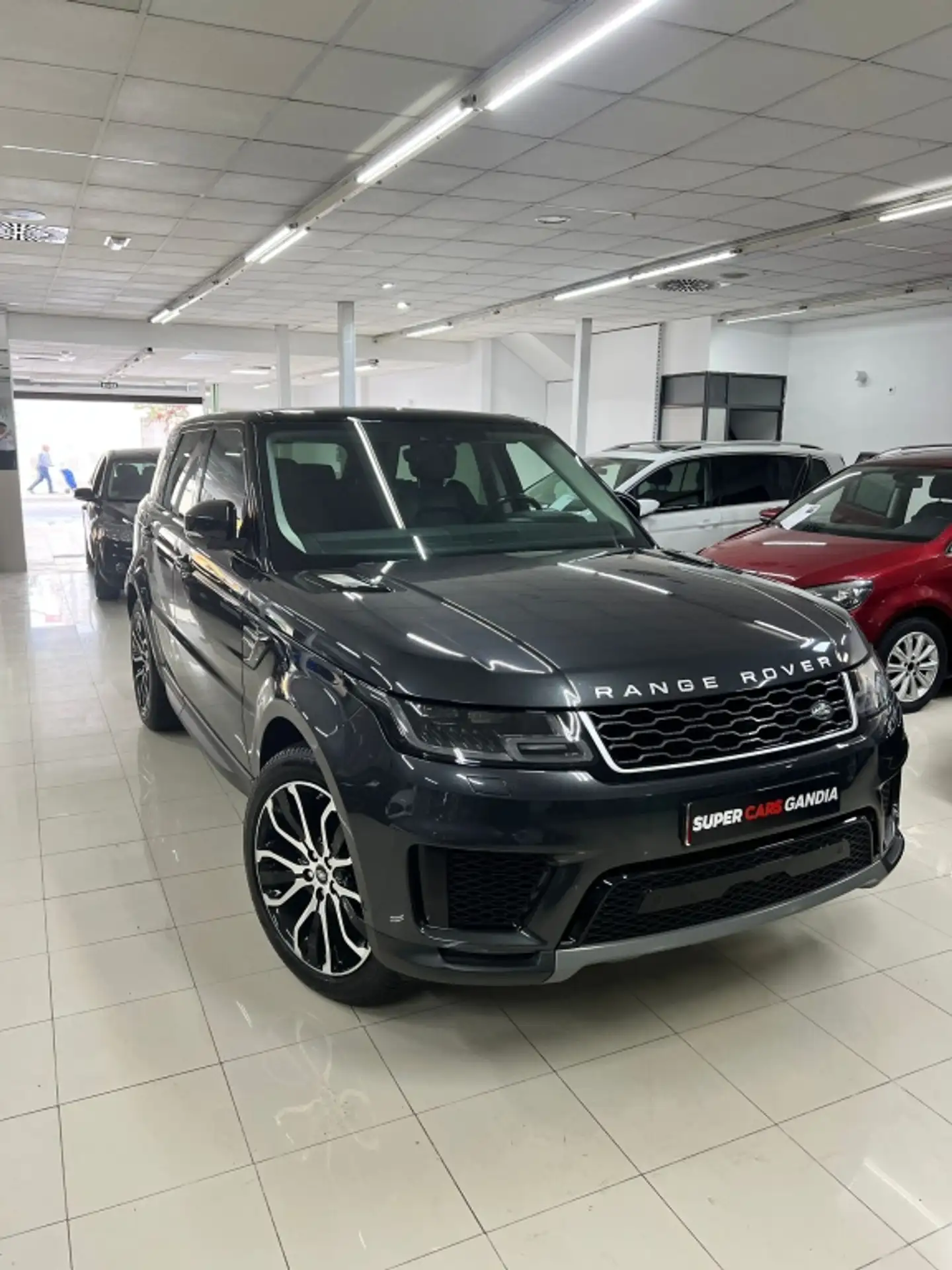 Land Rover - Range Rover Sport