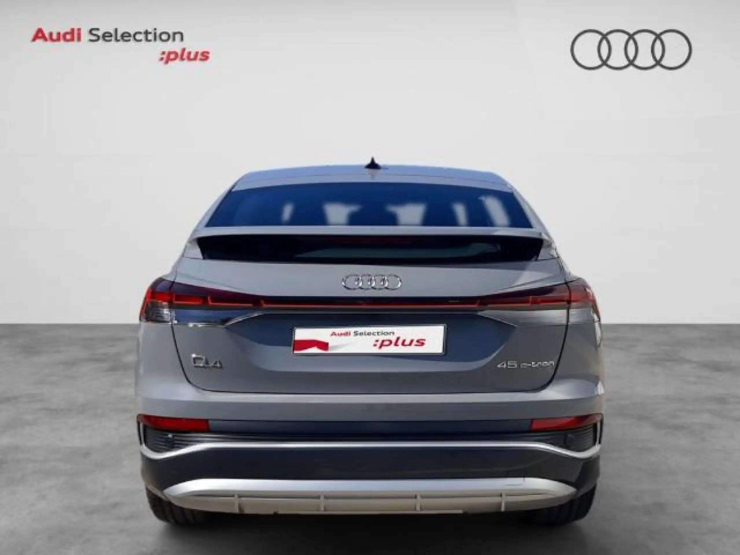 Audi - Q4 e-tron