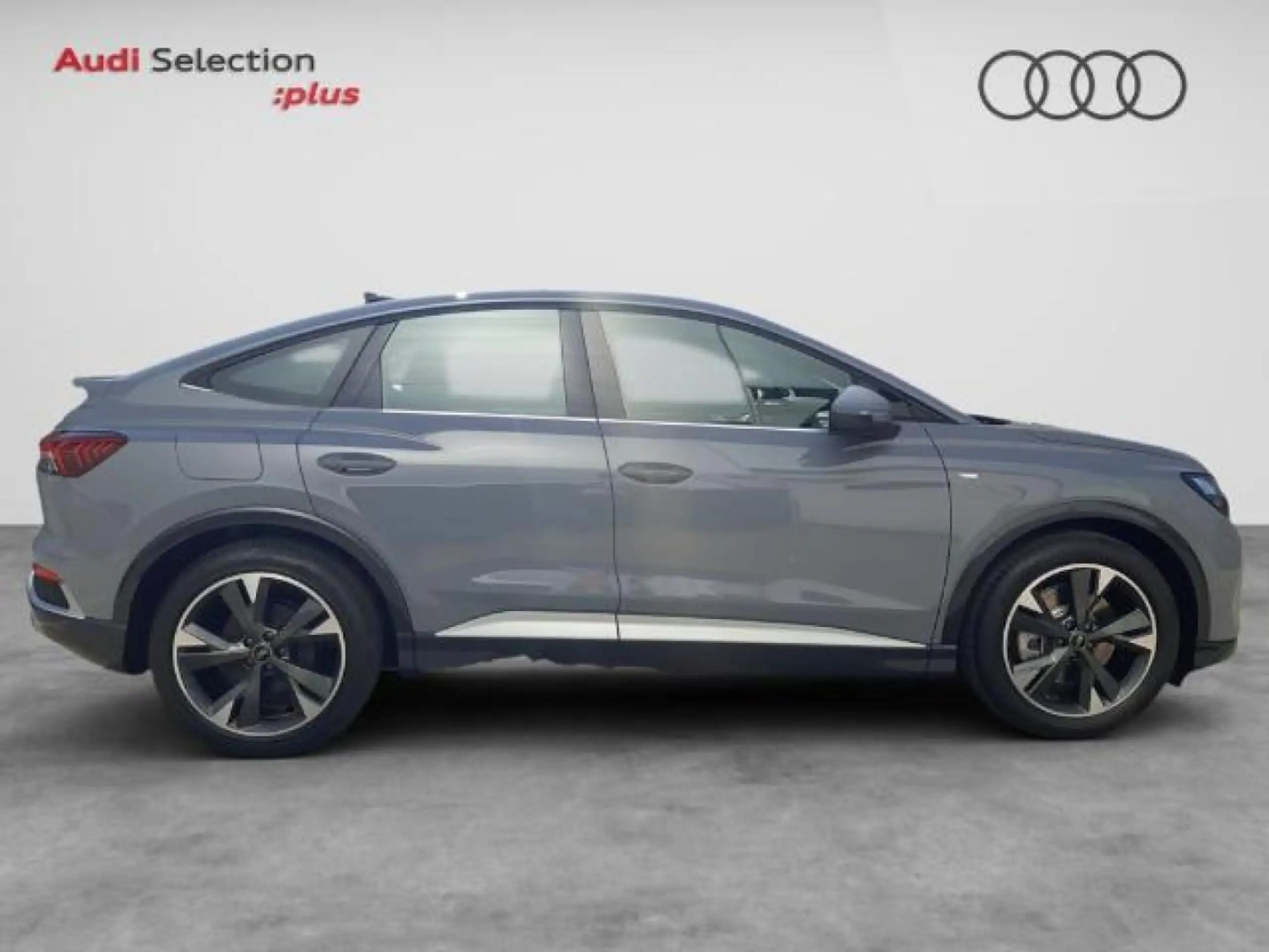 Audi - Q4 e-tron