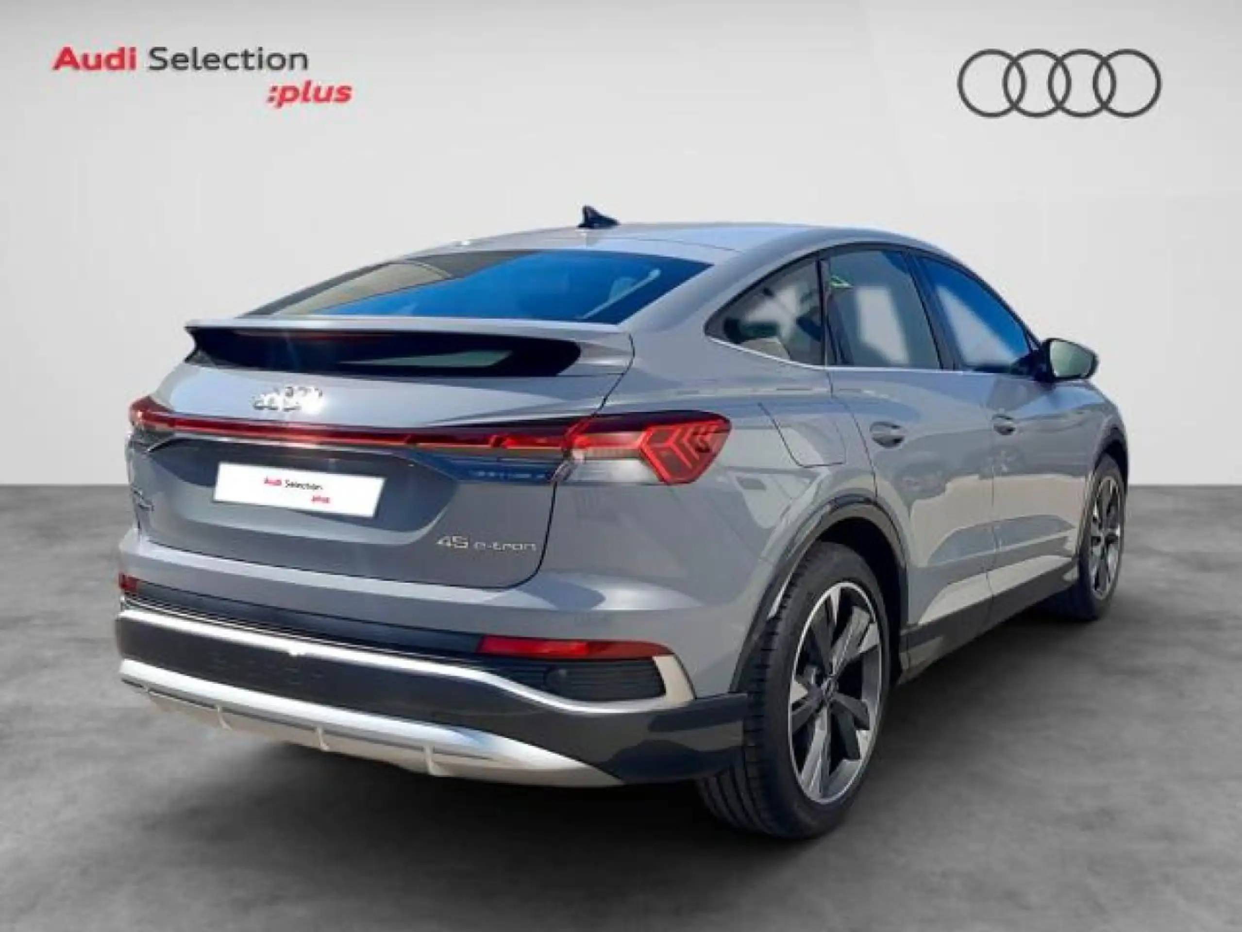 Audi - Q4 e-tron