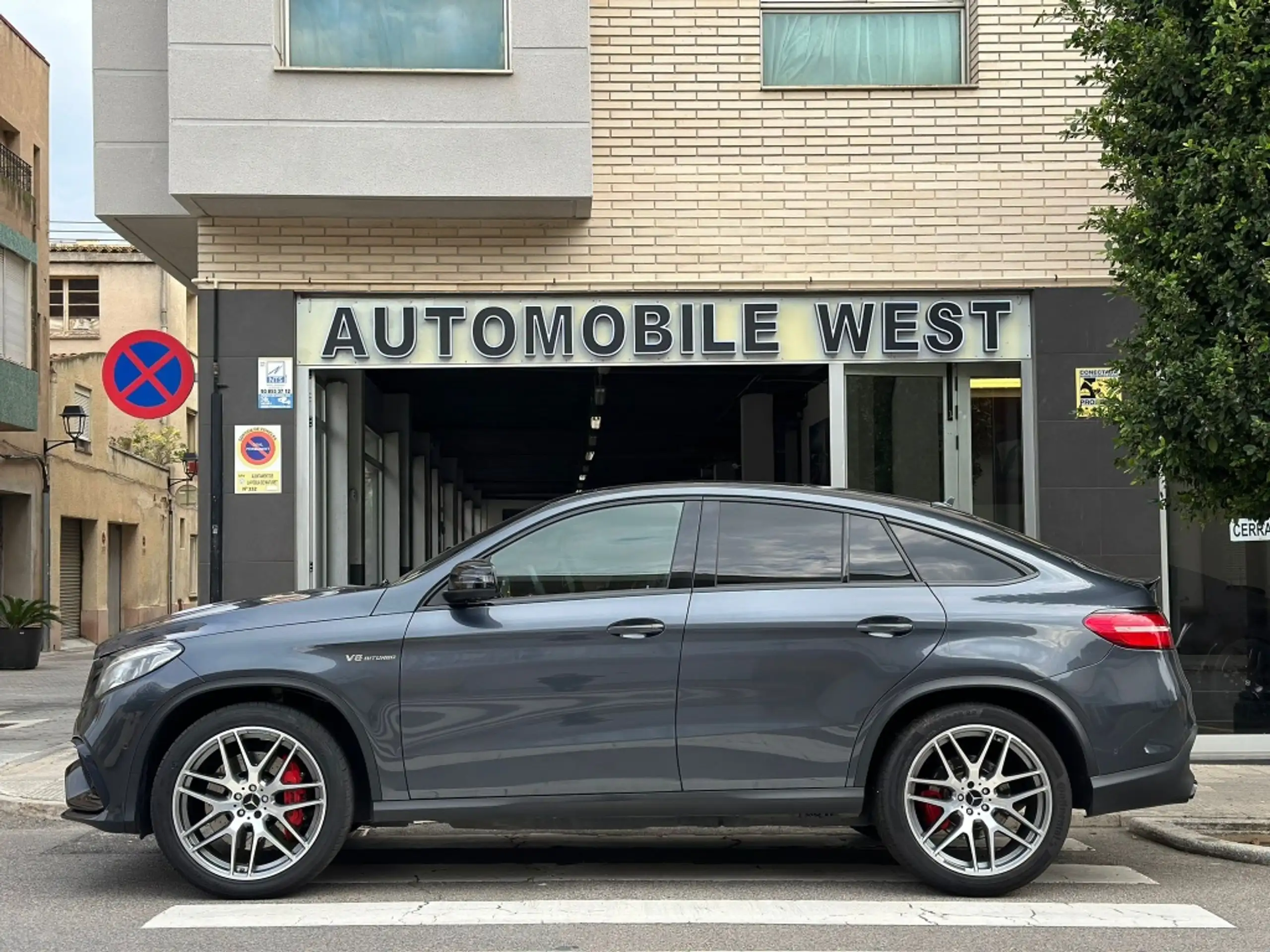 Mercedes-Benz - GLE 63 AMG