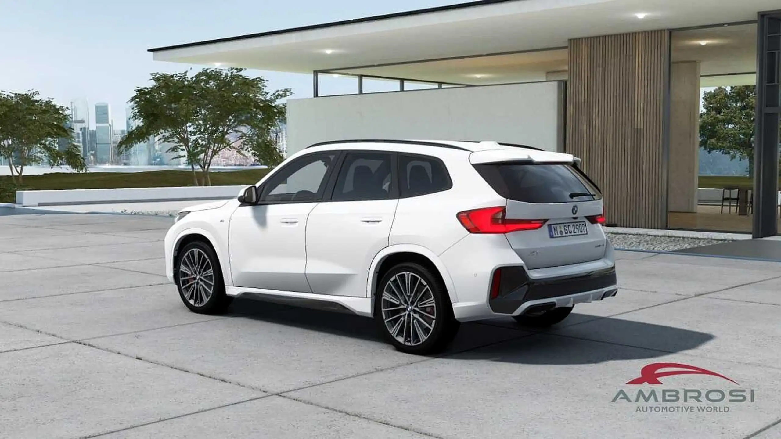 BMW - X1