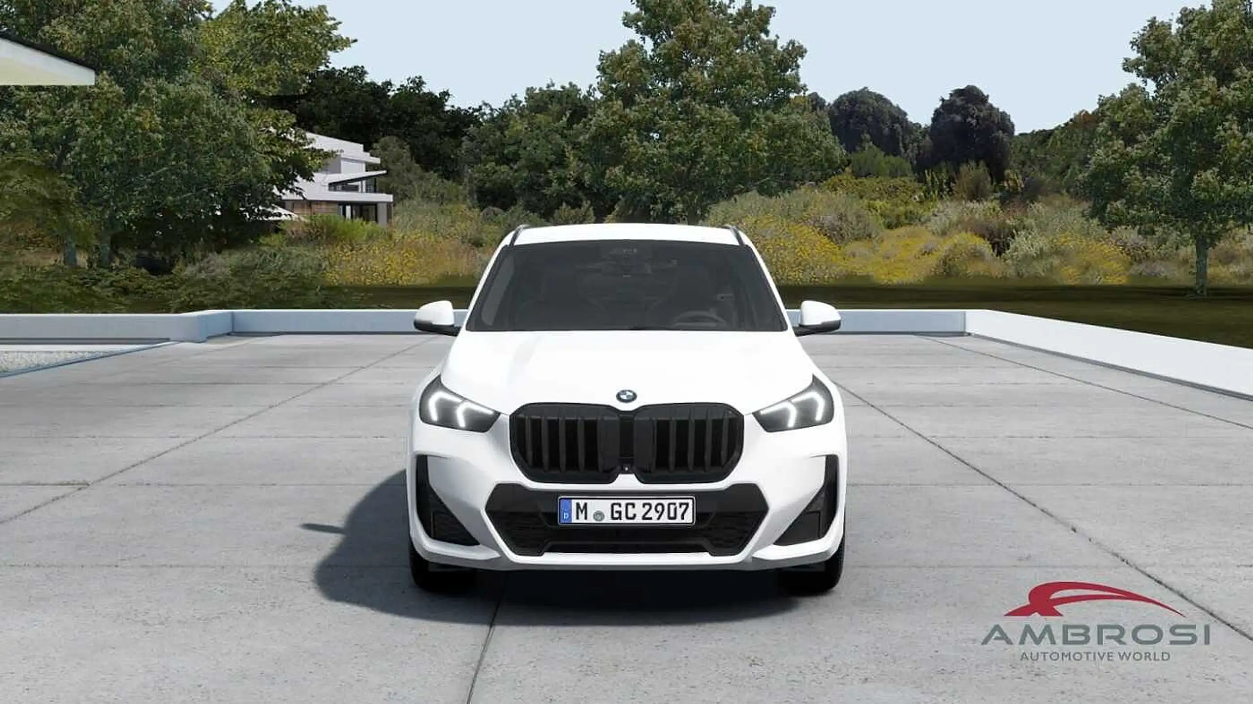 BMW - X1