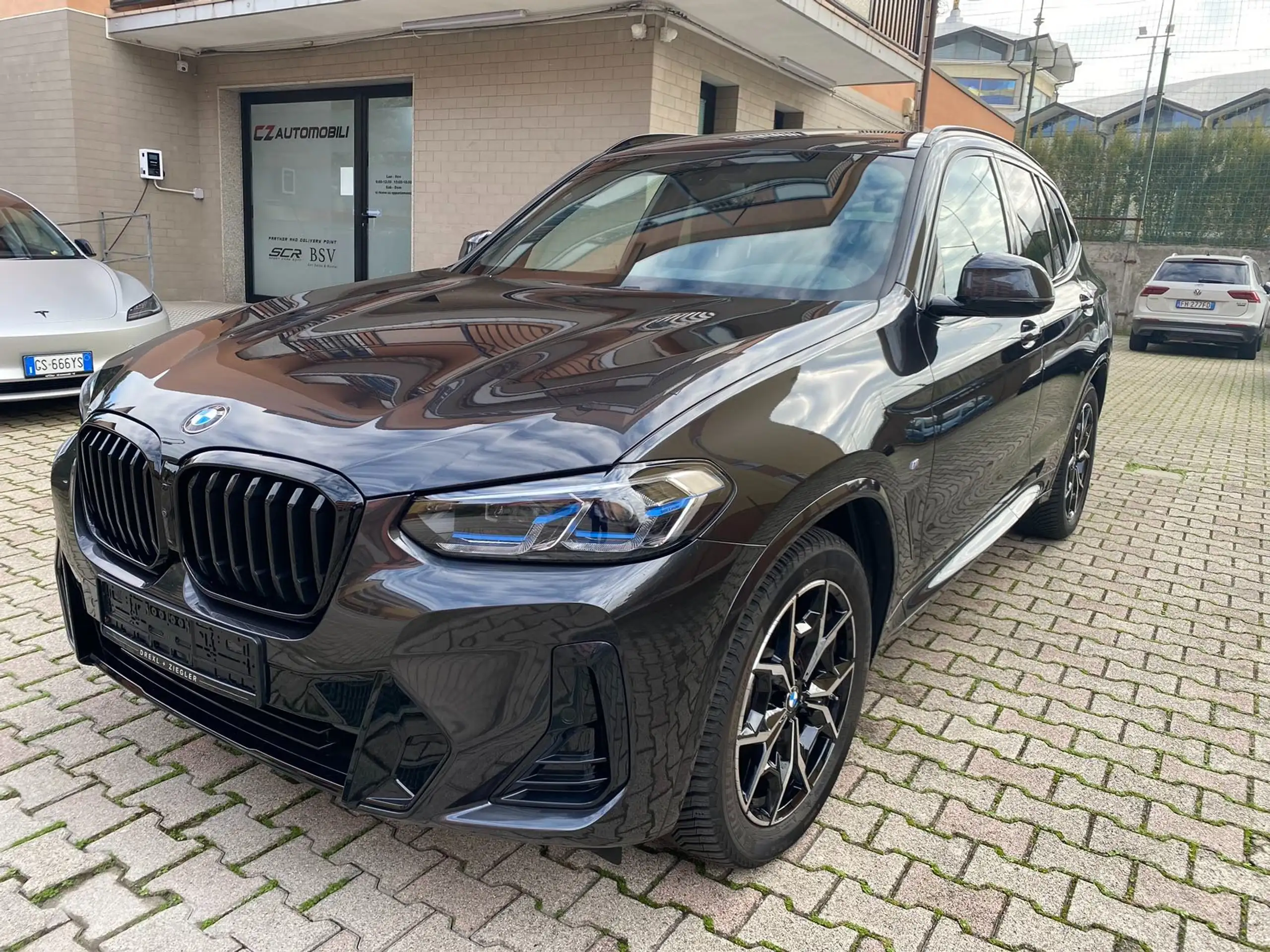 BMW - X3