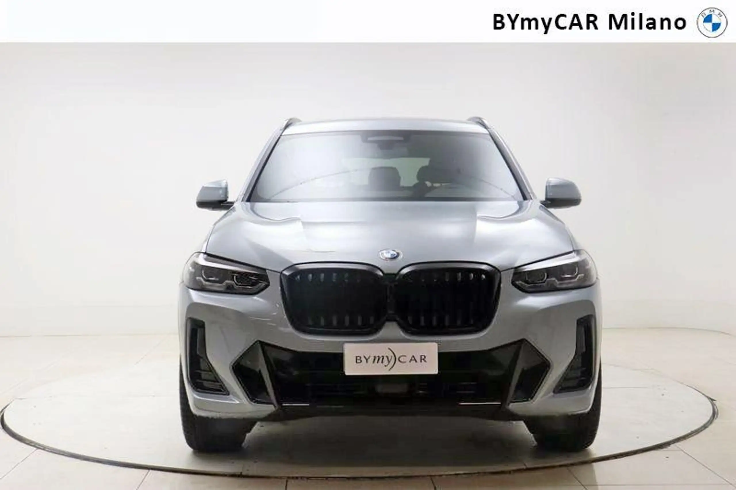 BMW - X3