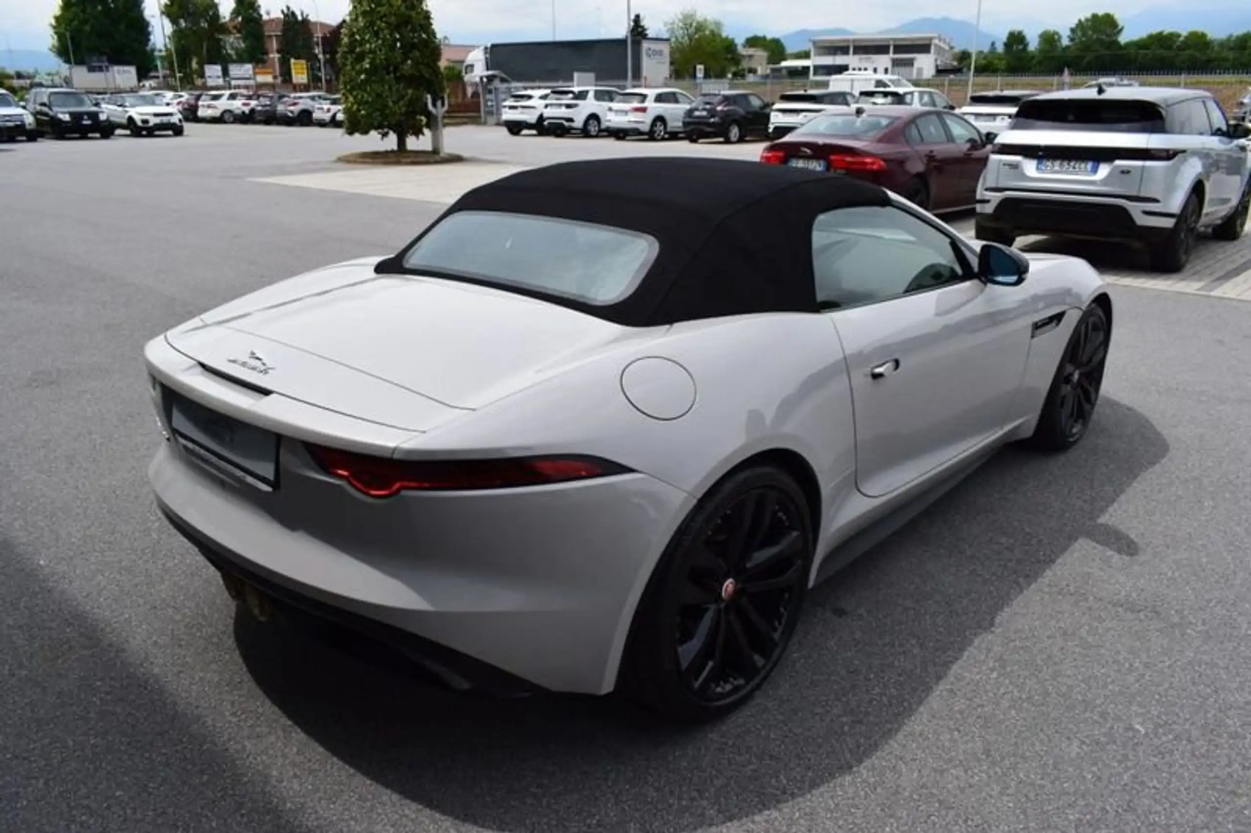 Jaguar - F-Type