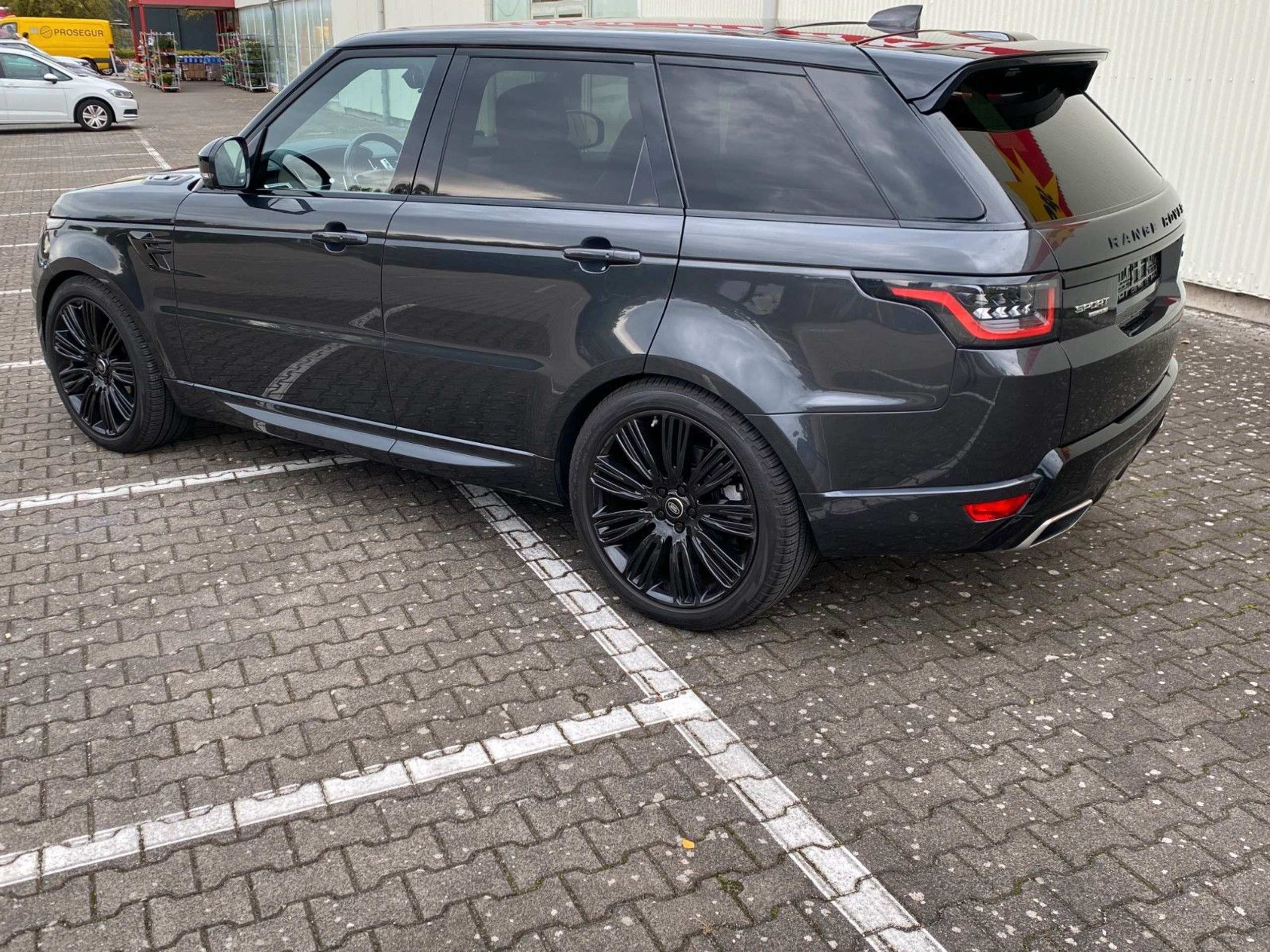 Land Rover - Range Rover Sport