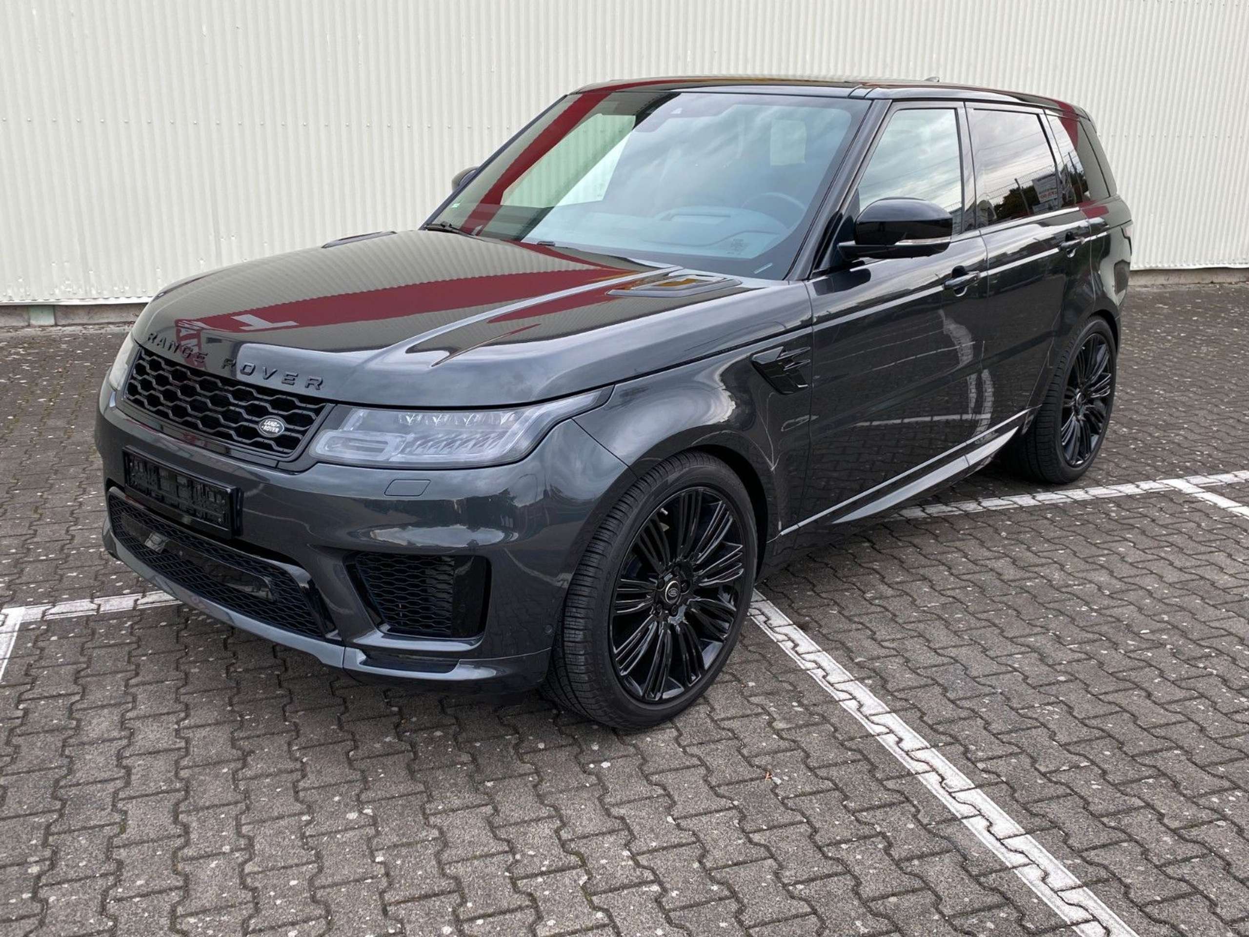 Land Rover - Range Rover Sport