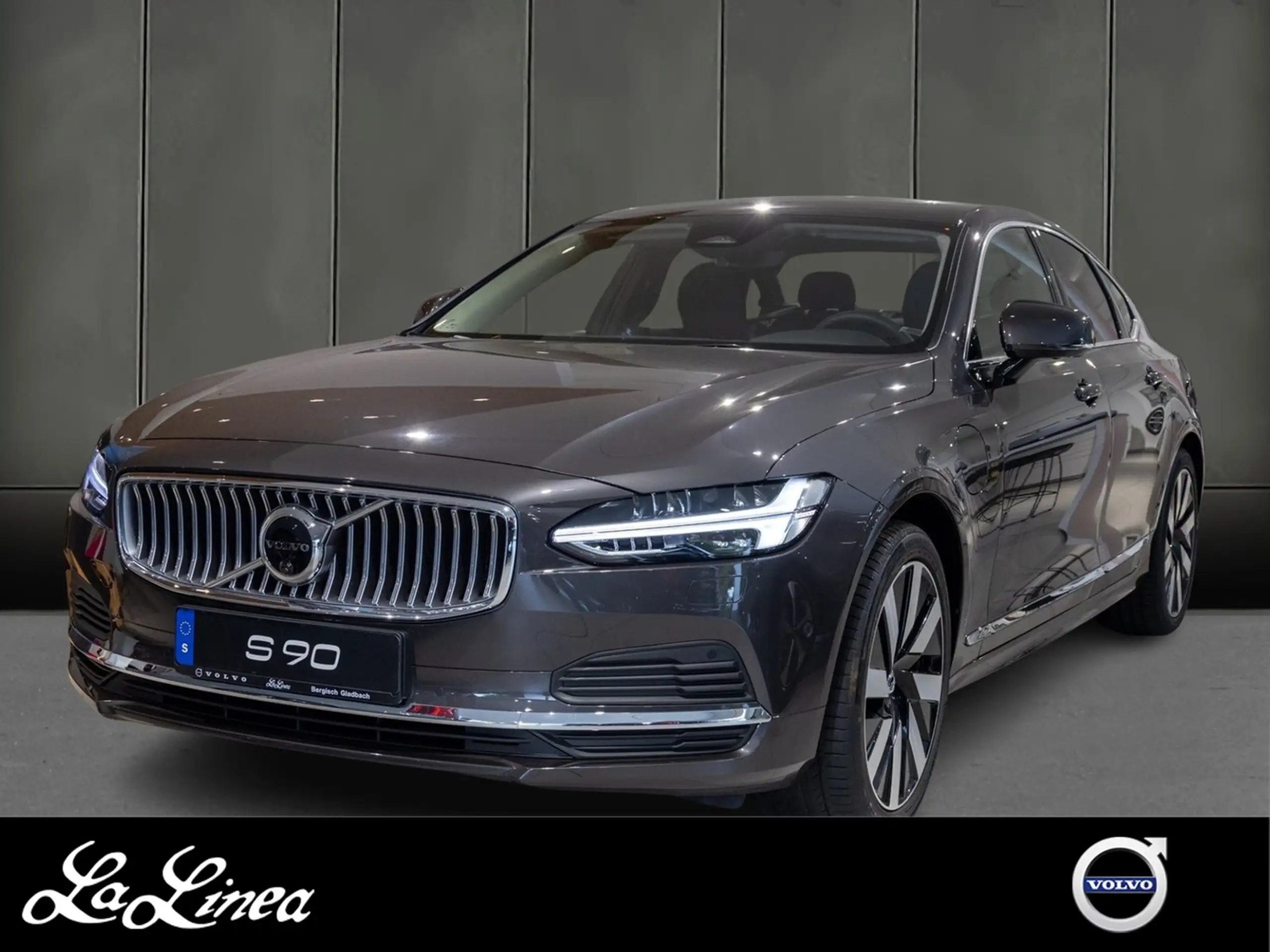 Volvo - S90