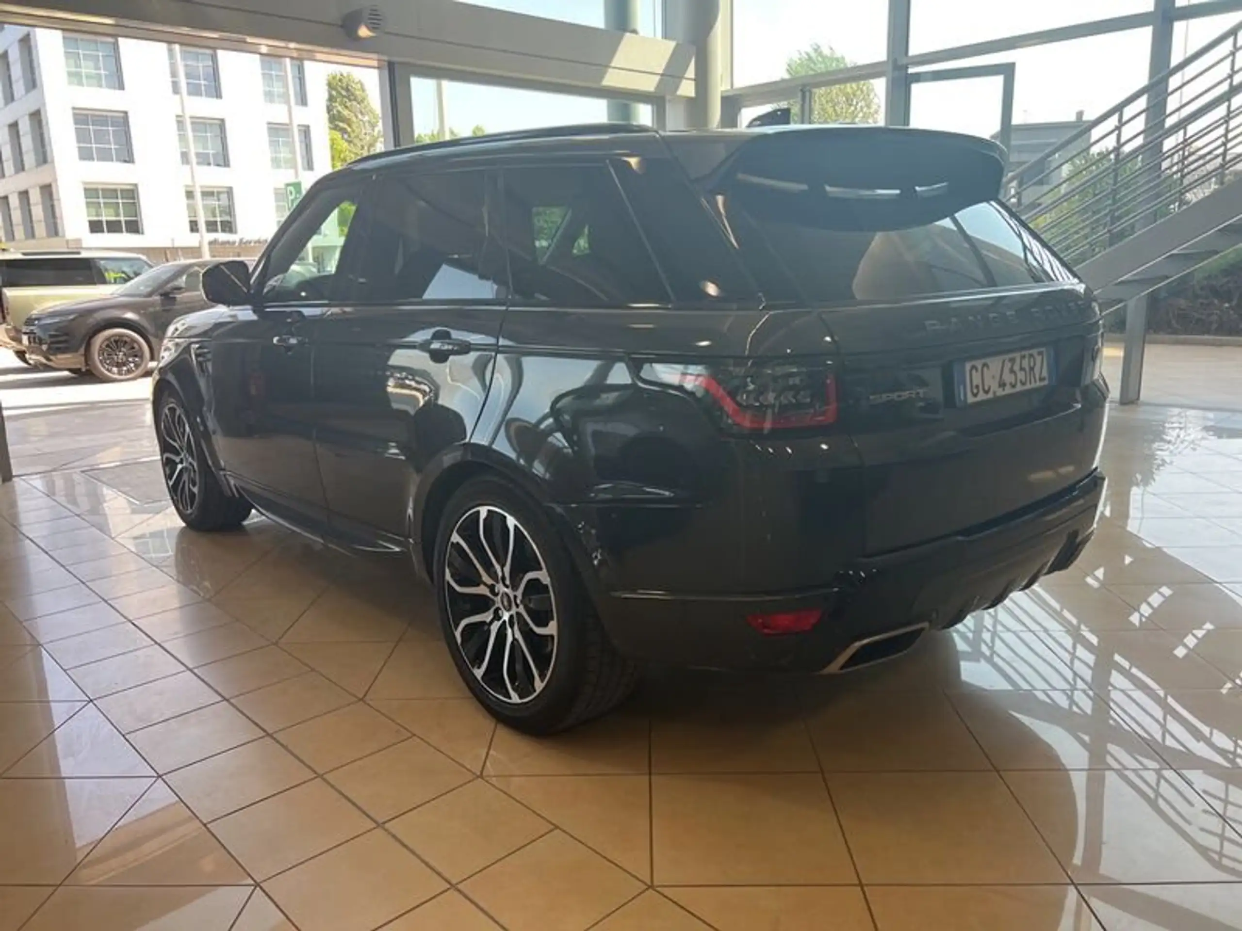 Land Rover - Range Rover Sport