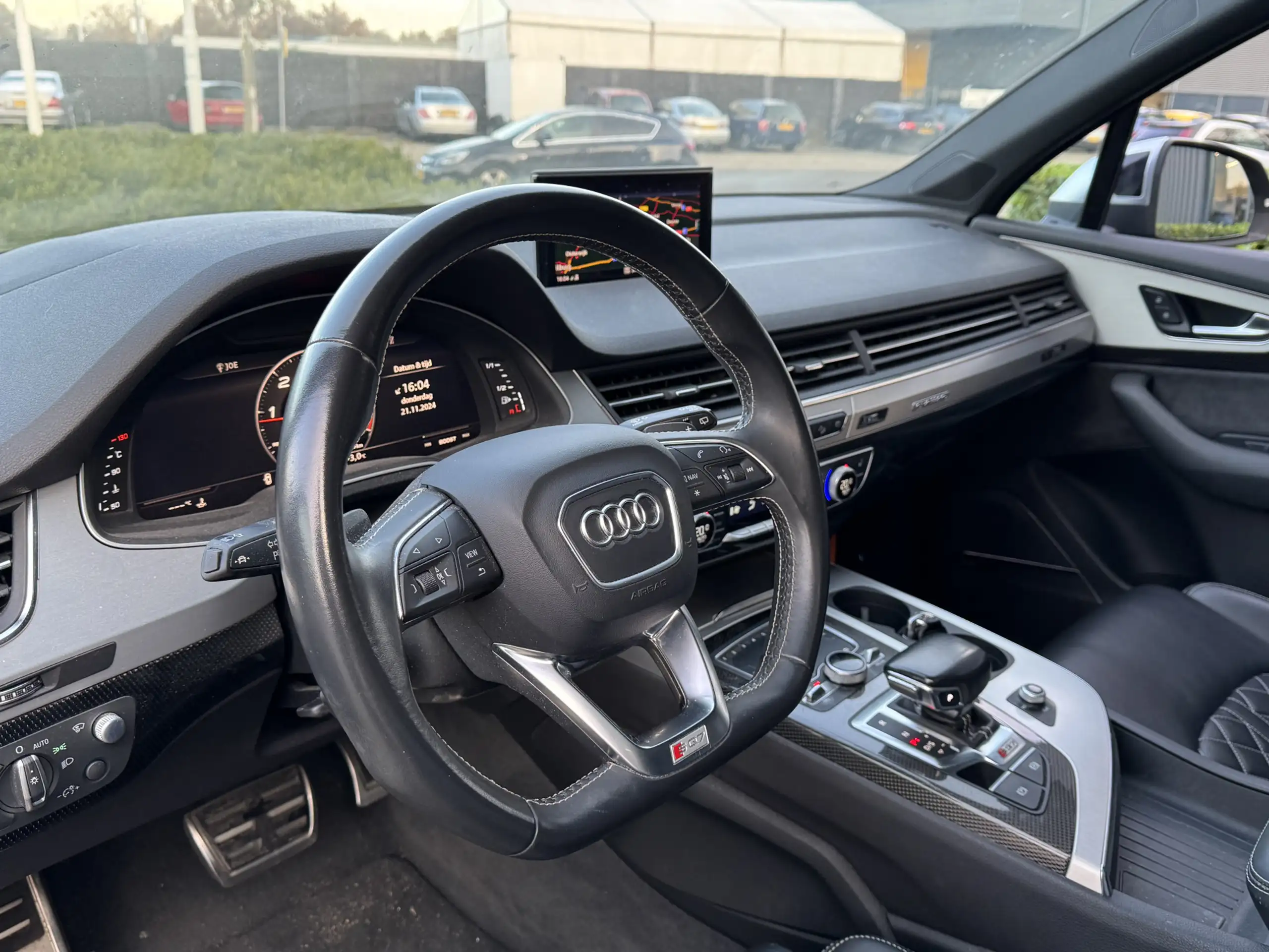 Audi - SQ7