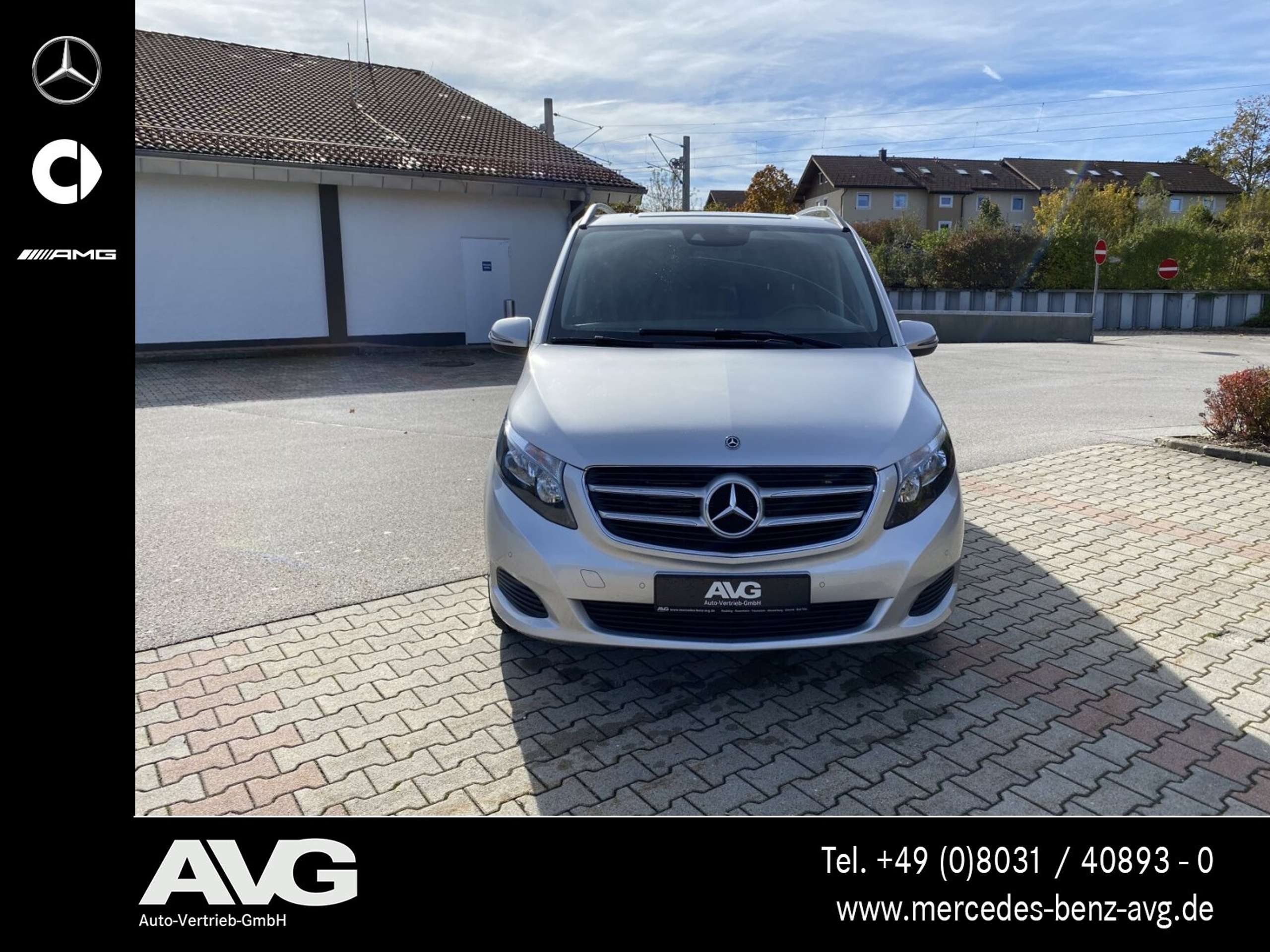 Mercedes-Benz - V 250