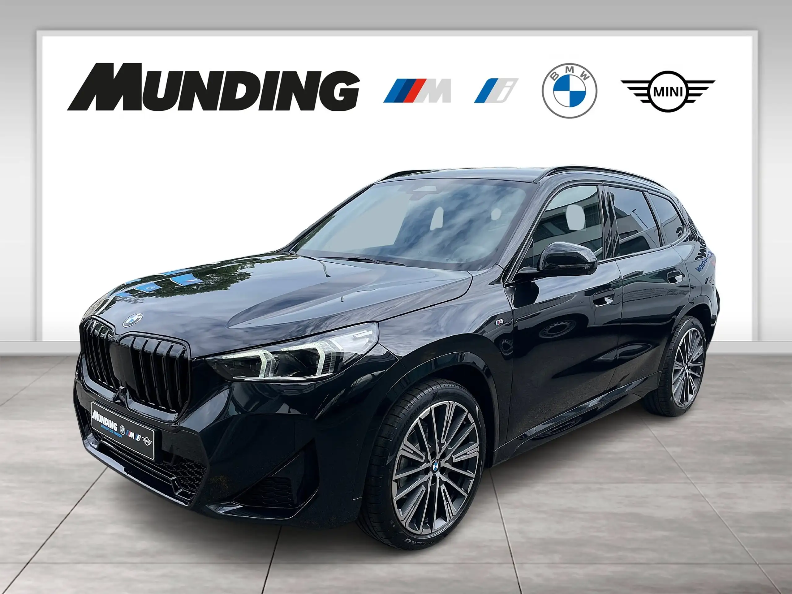 BMW - X1