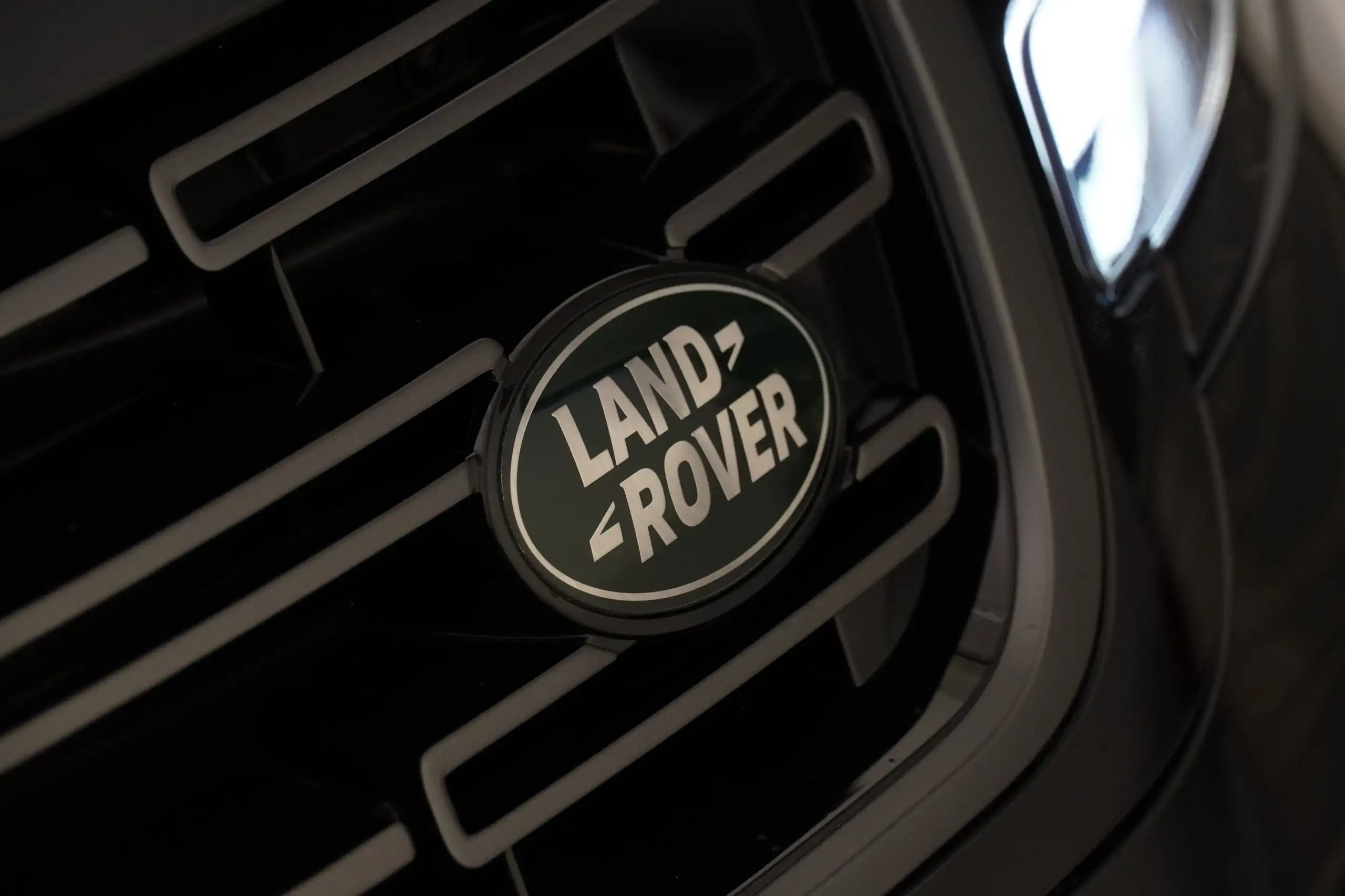 Land Rover - Range Rover Evoque