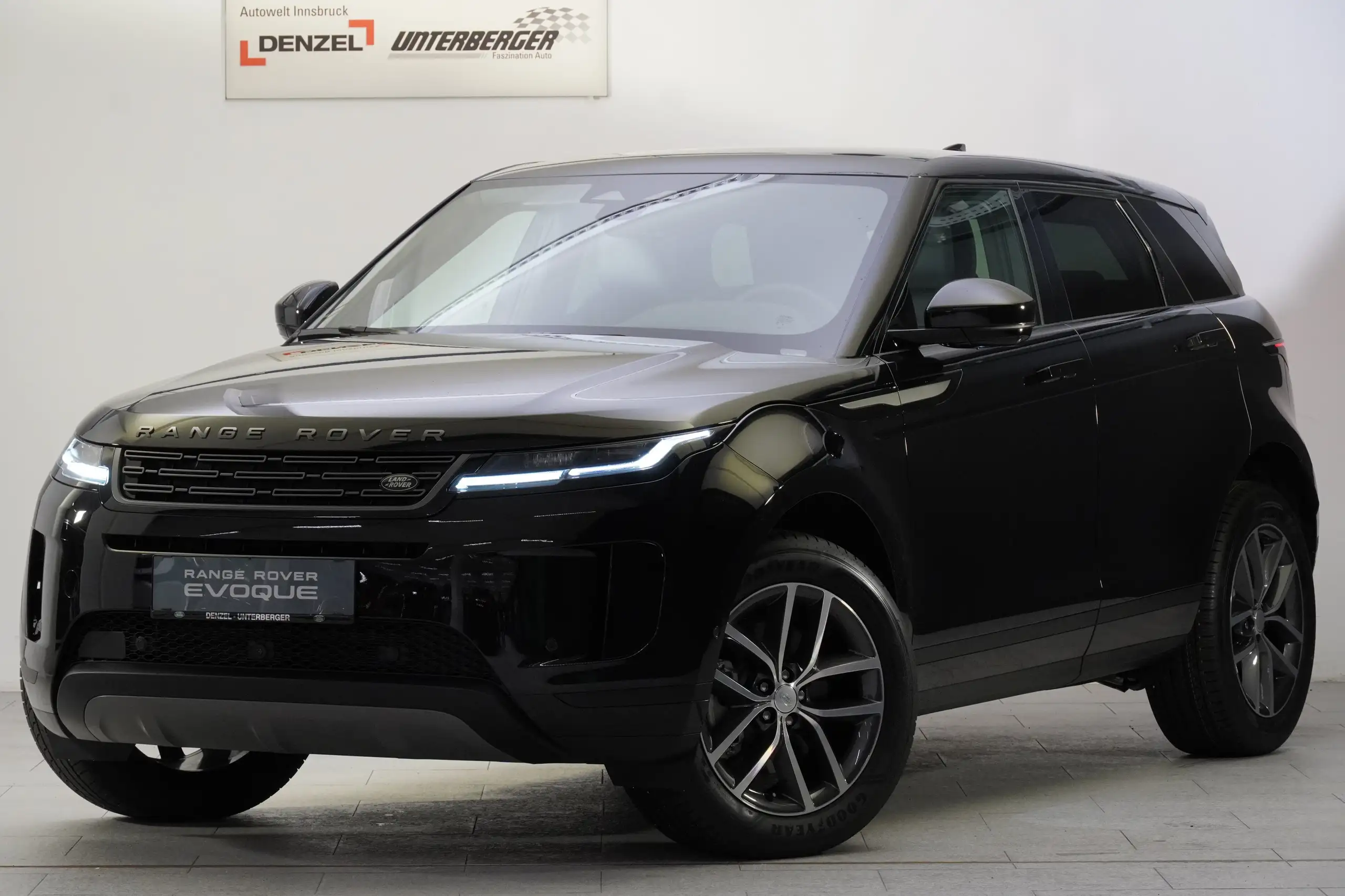 Land Rover Range Rover Evoque 2024