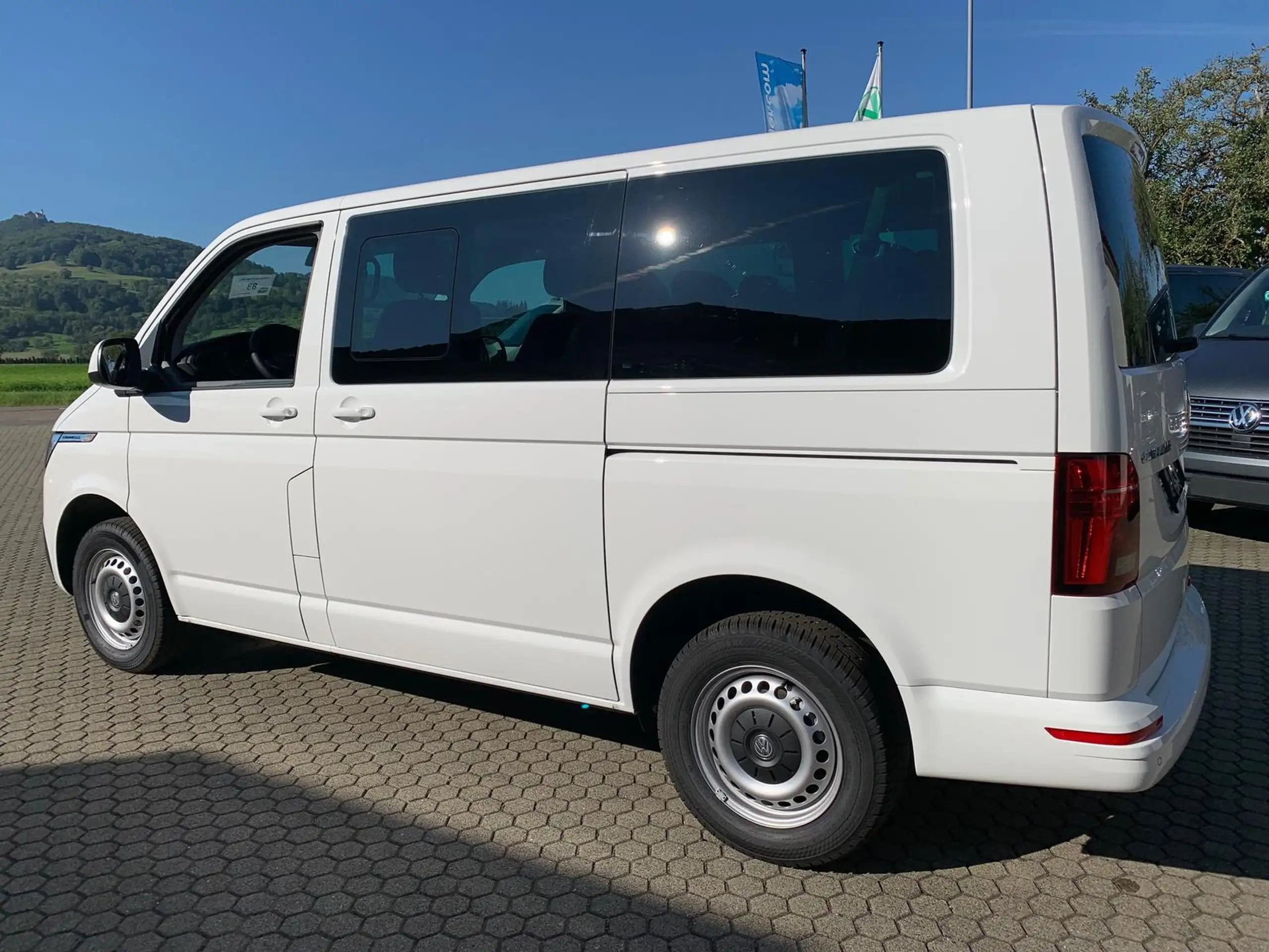 Volkswagen - T6.1 Caravelle