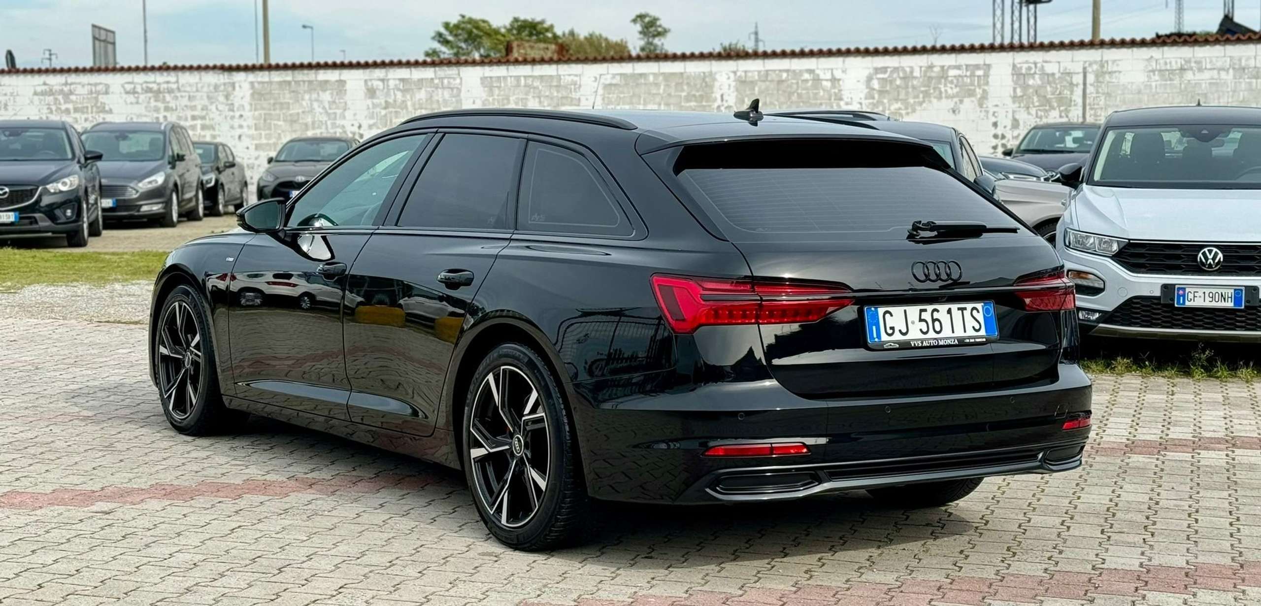 Audi - A6