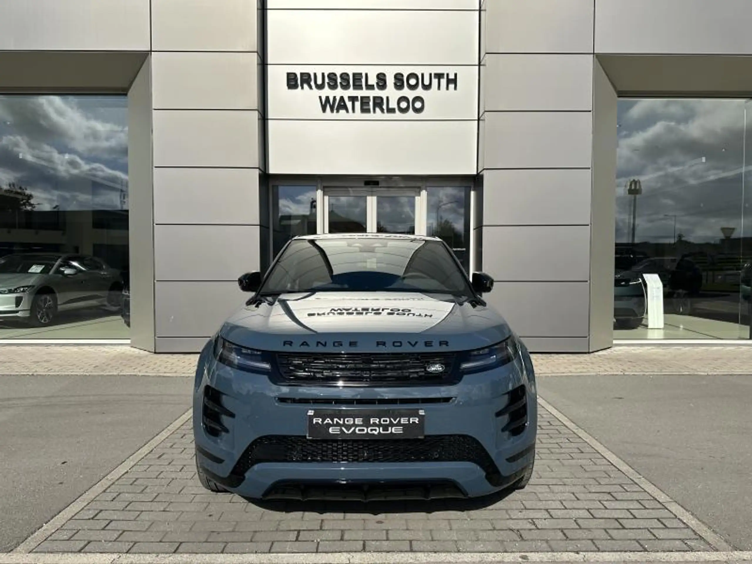 Land Rover - Range Rover Evoque