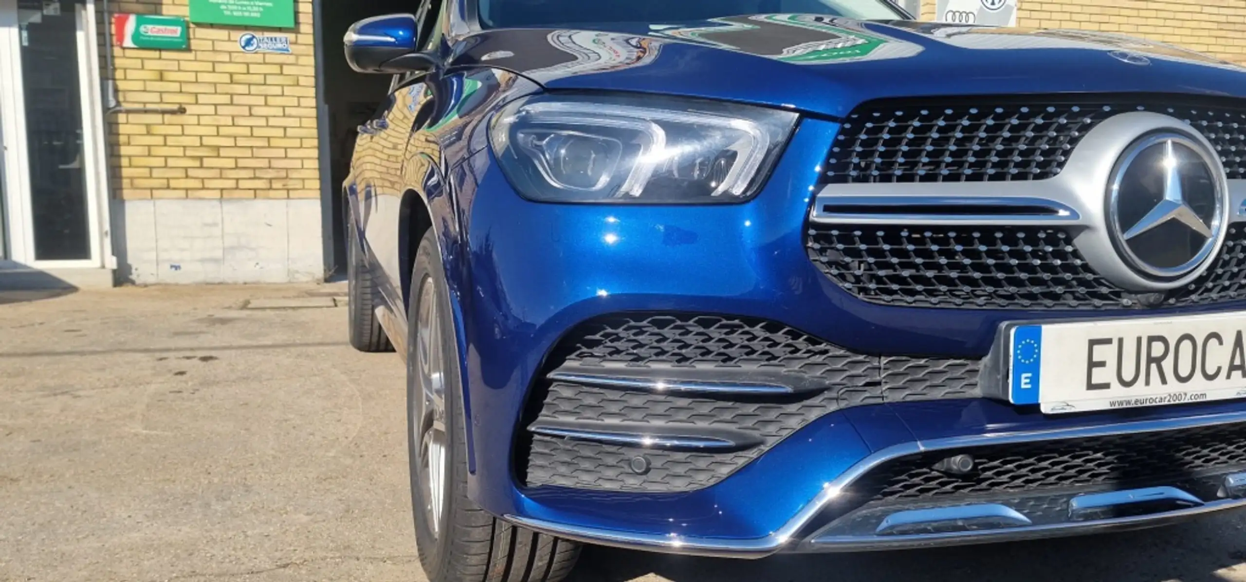 Mercedes-Benz - GLE 300