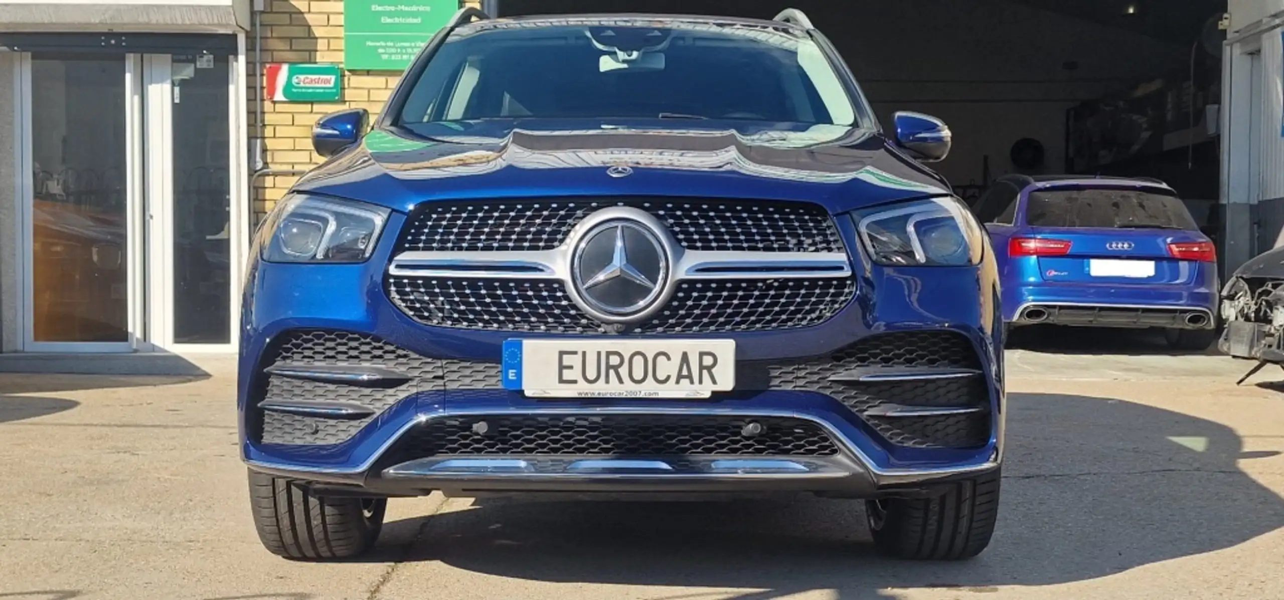 Mercedes-Benz - GLE 300